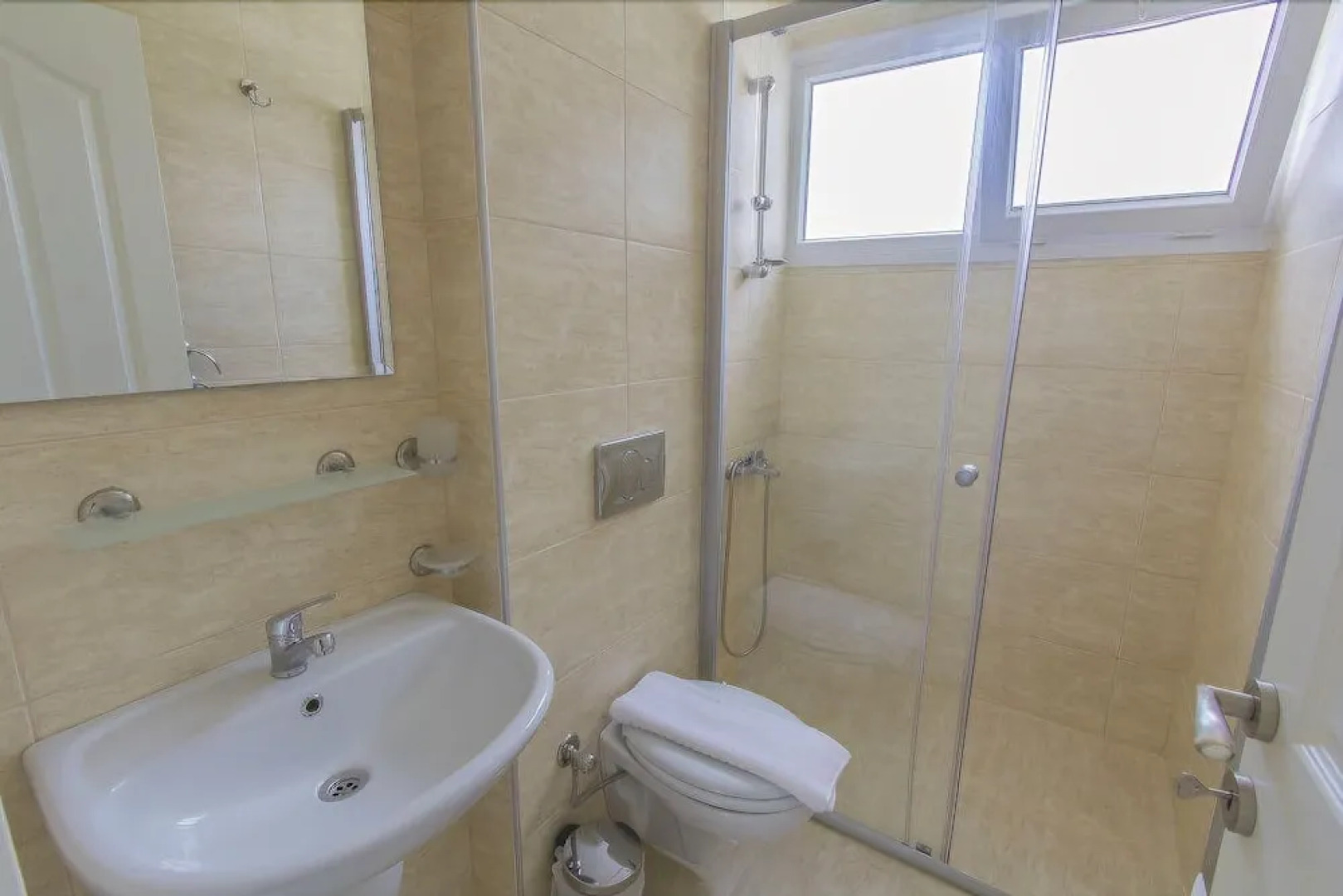 Villa Aktif by Villamnet