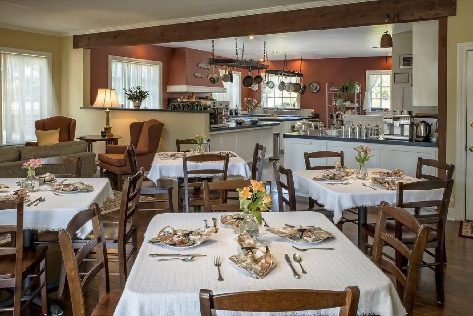 Ravenscroft Inn