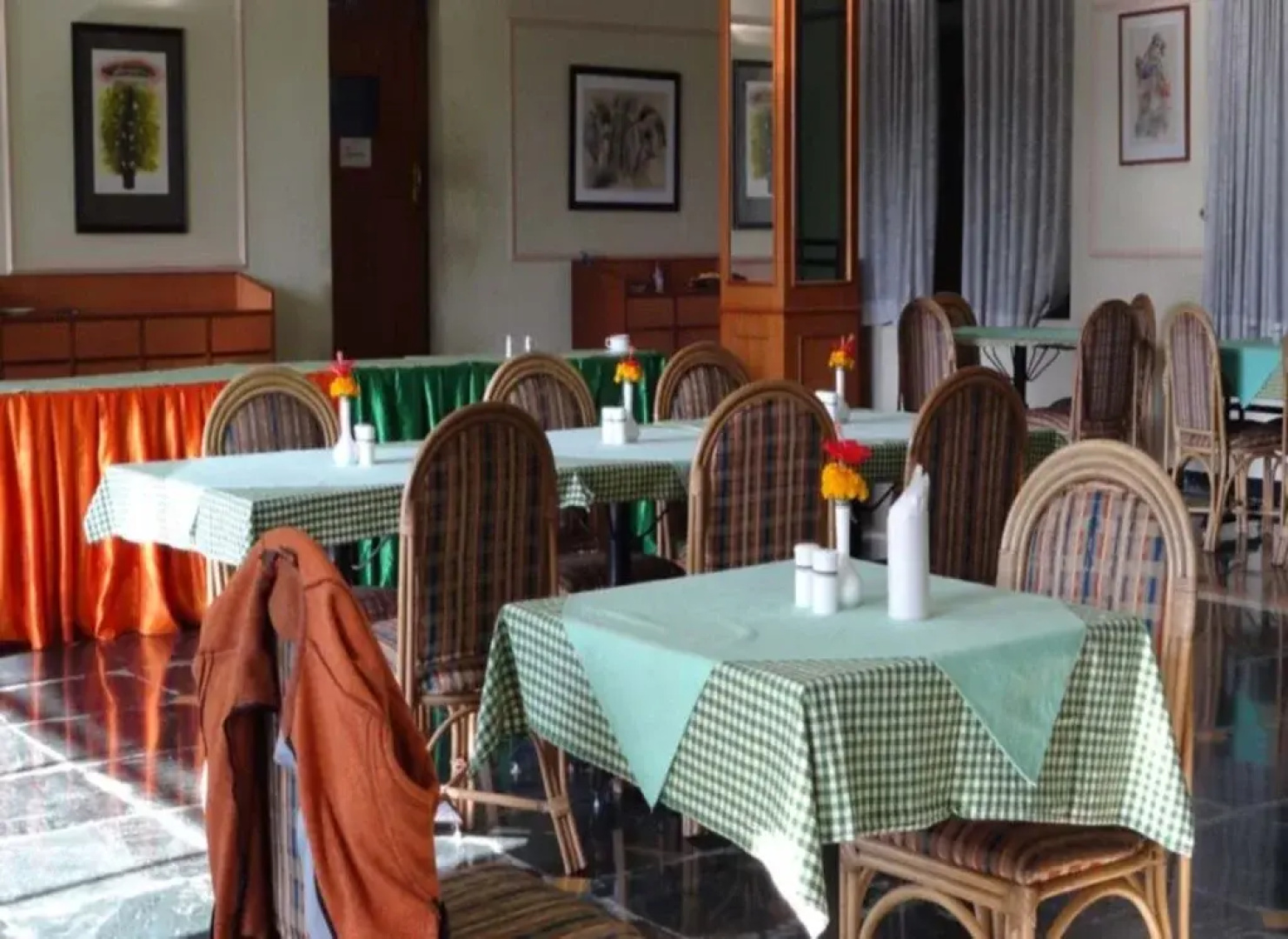 Greenwood Hotel