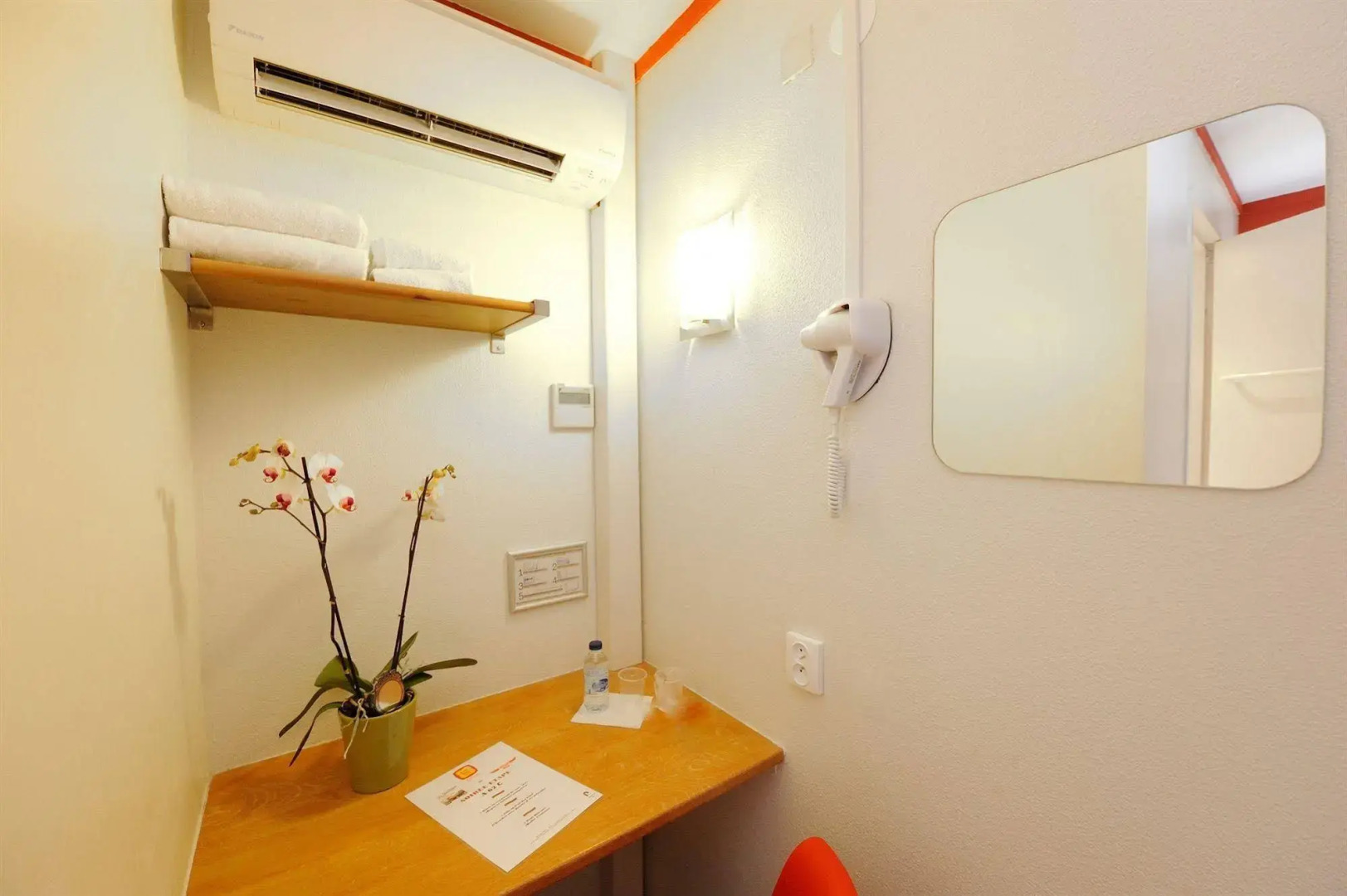 Kyriad Direct Bordeaux Est Lormont