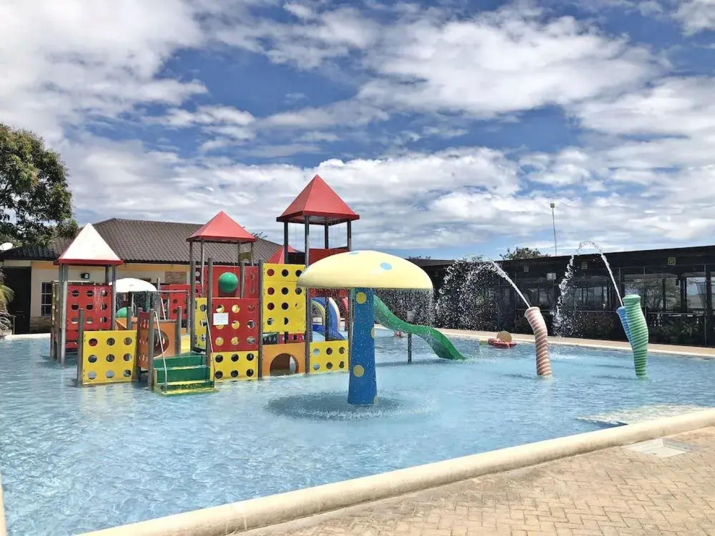 Sea Garden Resort Iloilo