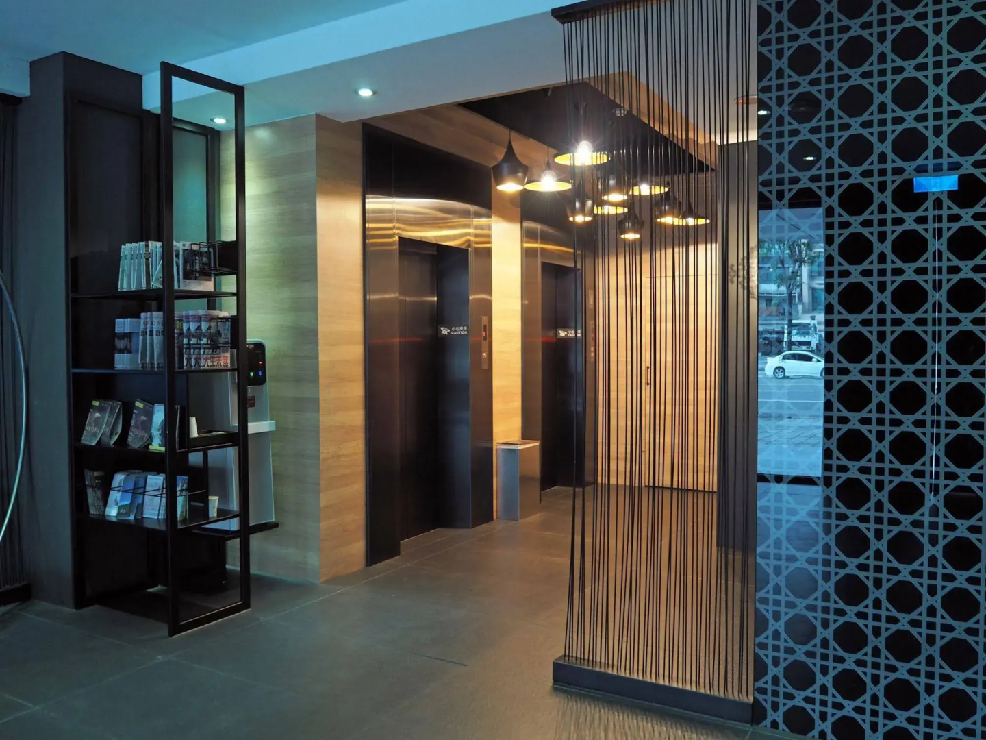 The Riverside Hotel International