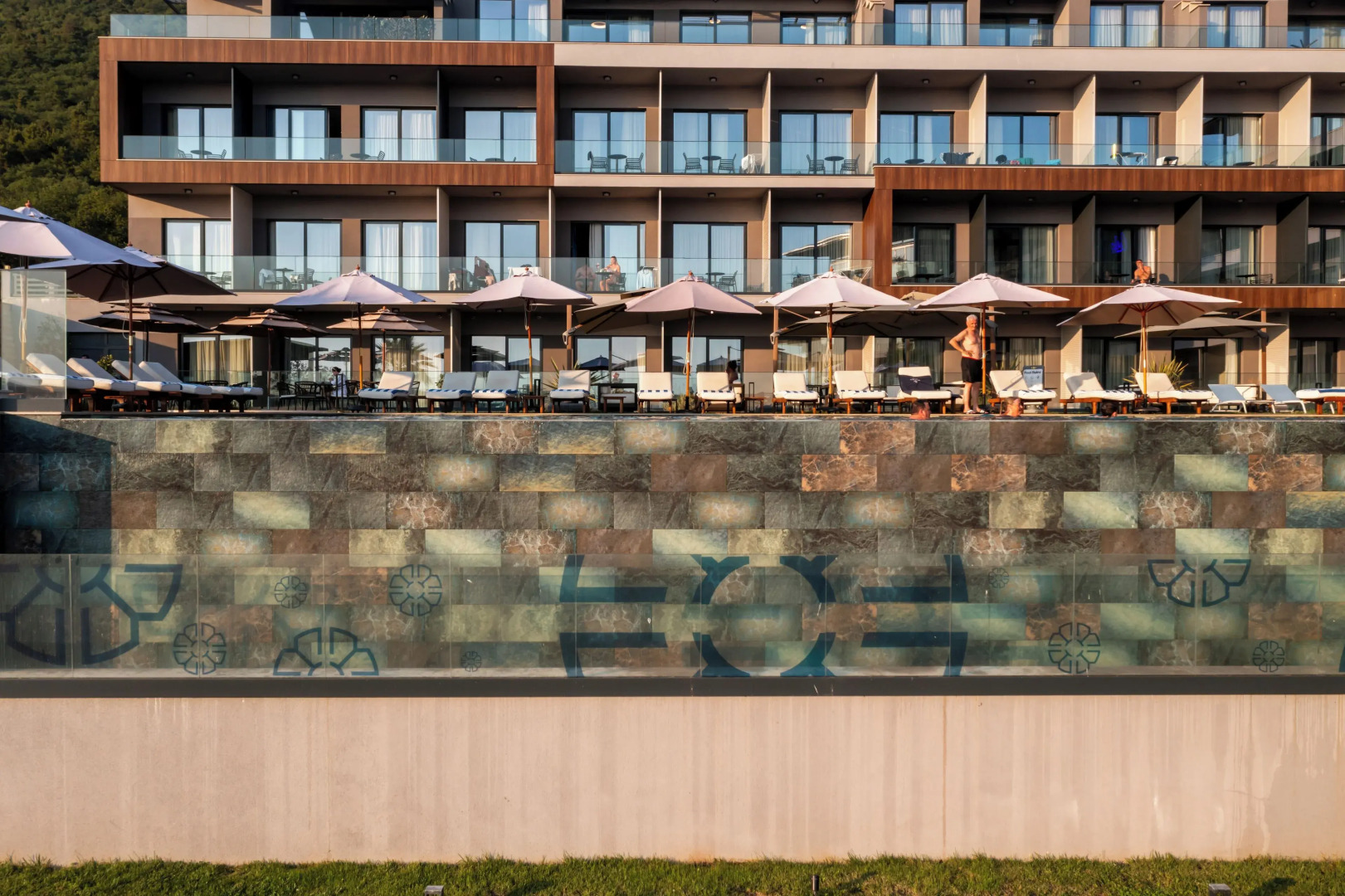 Royal Blue Resort & Residence