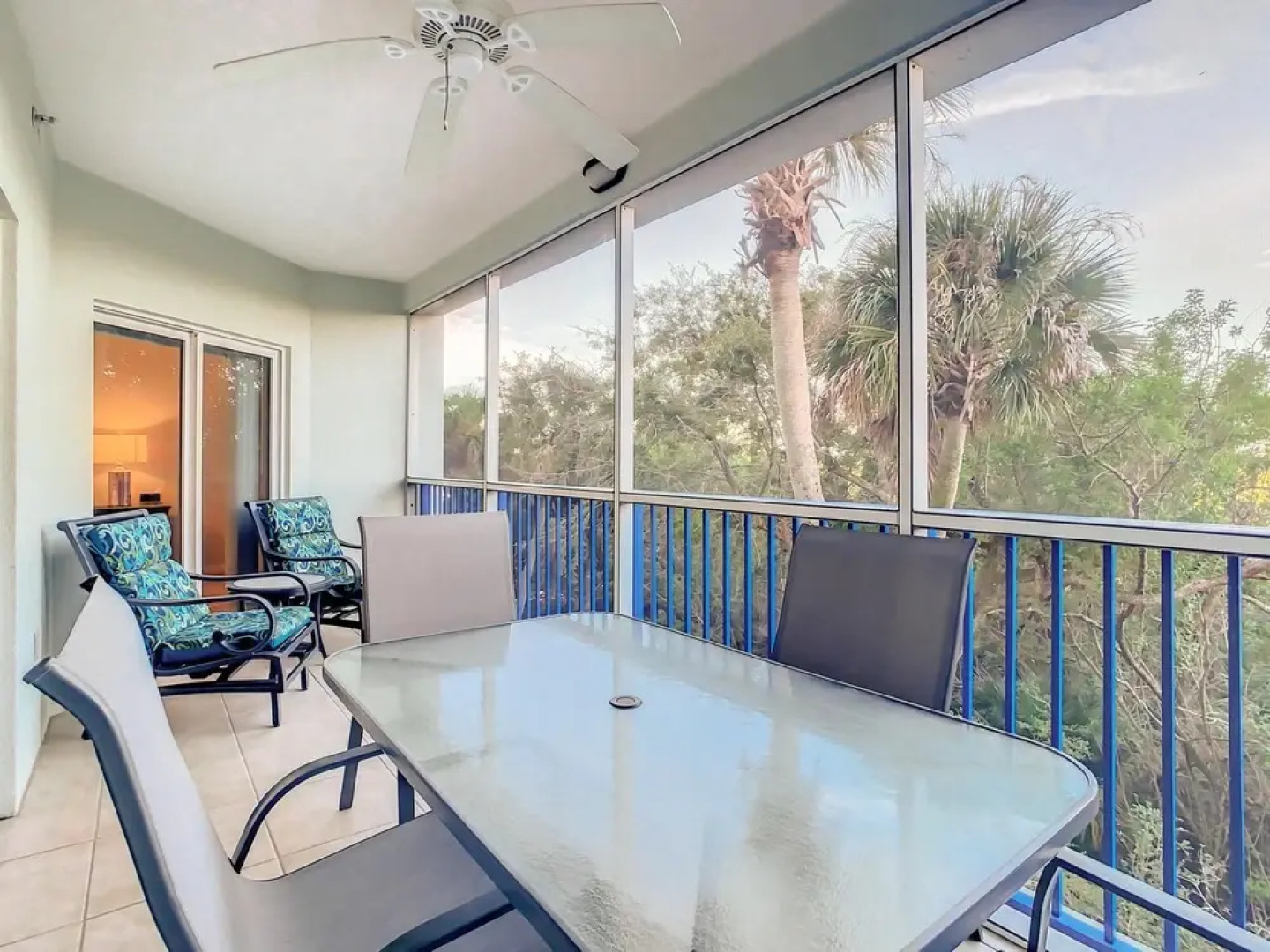 Enjoy the Gorgeous Sunset in This Beautiful 3 2 Condo Ow9-305