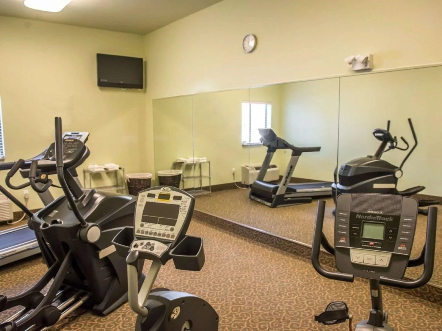 Suburban Studios near Panama City Beach