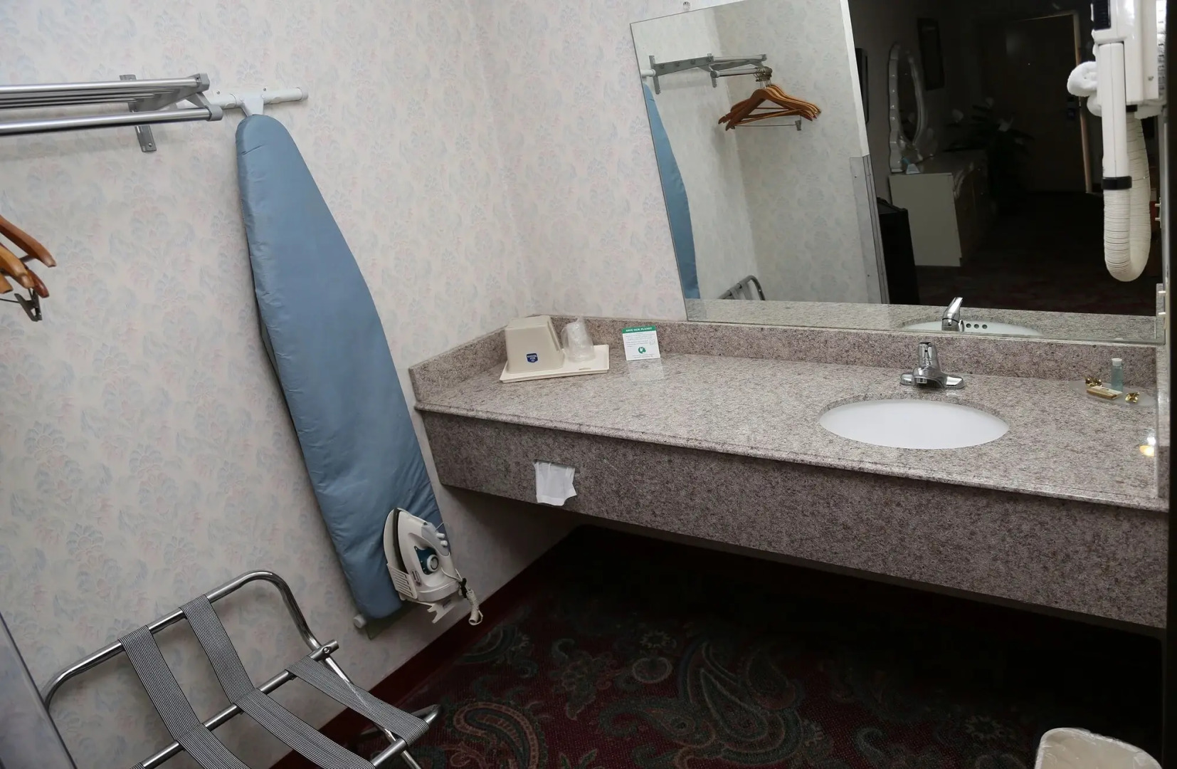 Magnuson Hotel Howell