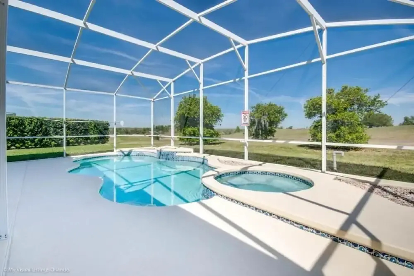 Amazing Pool 5 bed With spa and Games Room