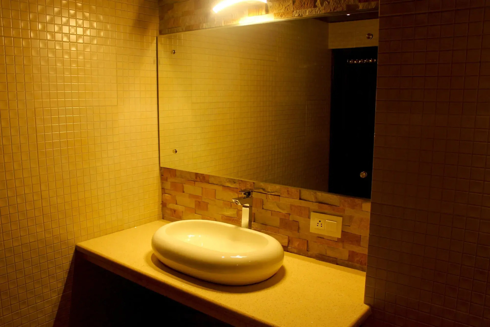 Hotel Himalaya Haridwar @ Har Ki Pauri Road