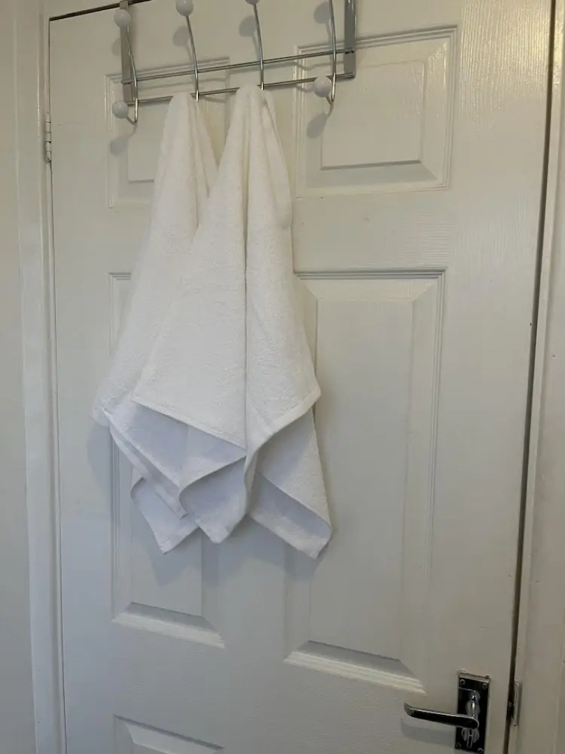 Hive Stays, Sleeps 3, Free Parking, Wifi, Smart Tv