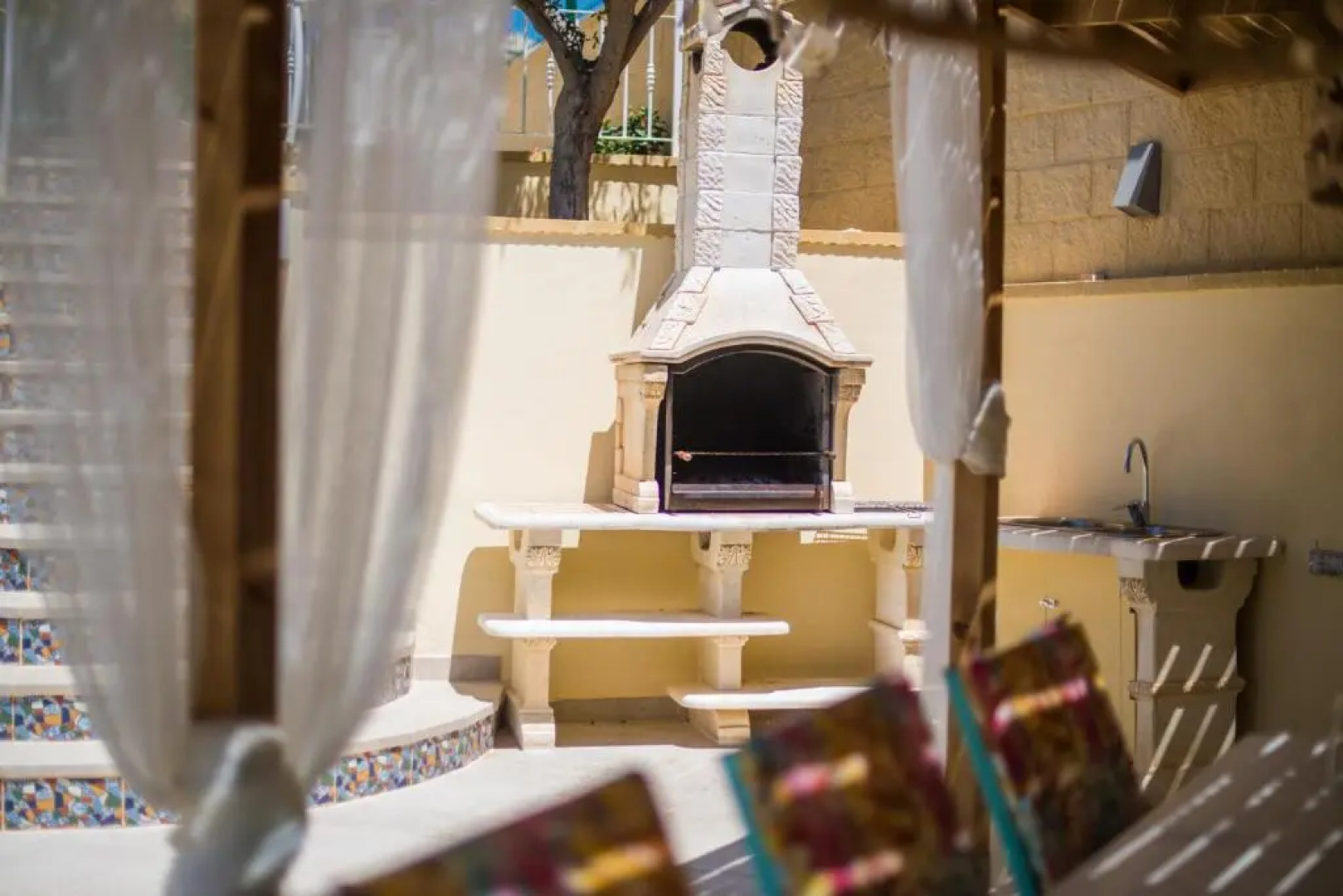 Casa Verde 10p. Villa and Guesthouse with private pool