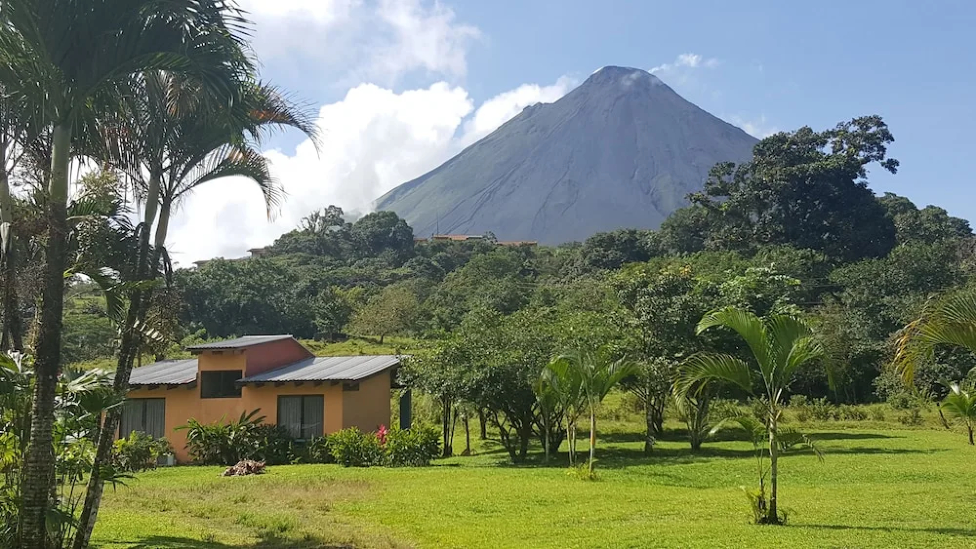 Hotel Erupciones Inn