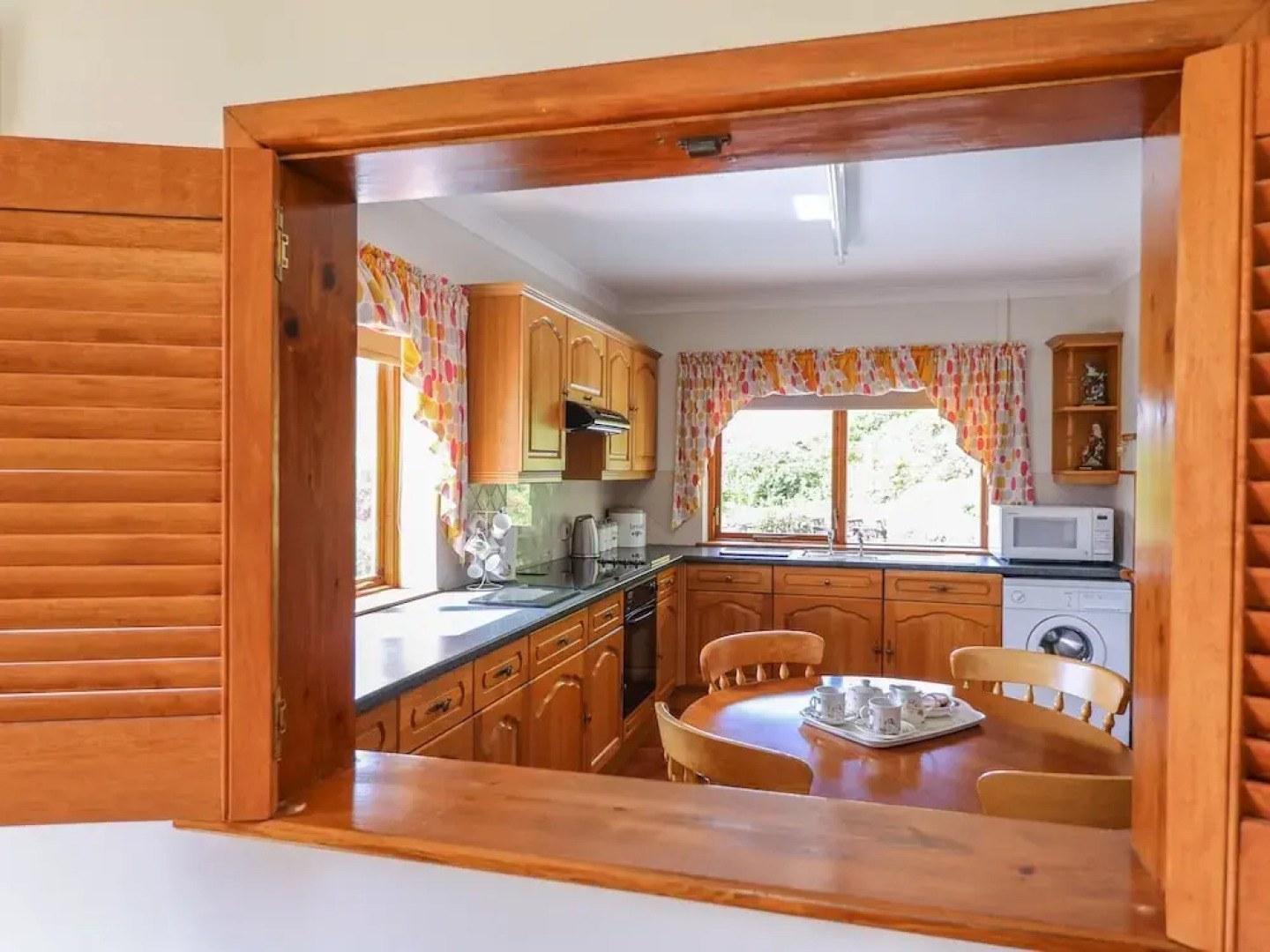 Drainbyrion Farm House