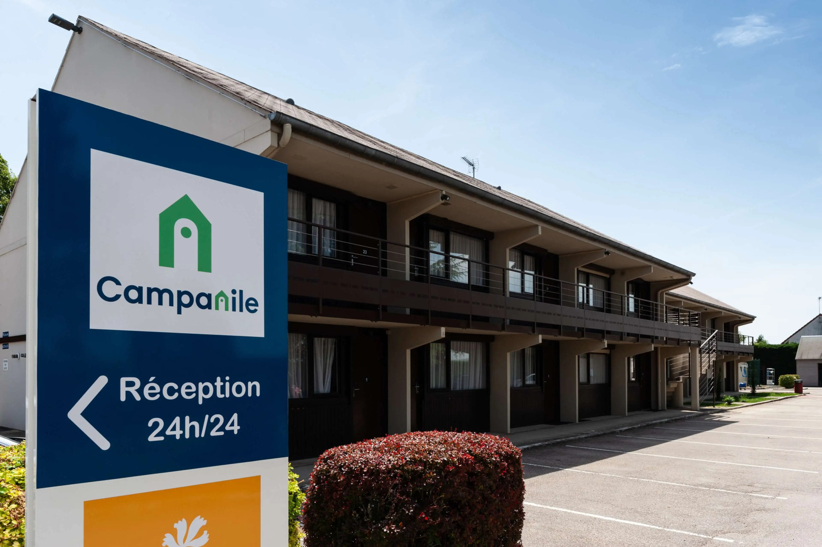 Campanile Beaune