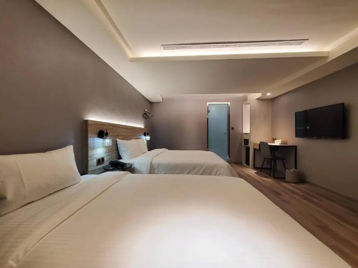 Sunrise Business Hotel – Taipei Main Station