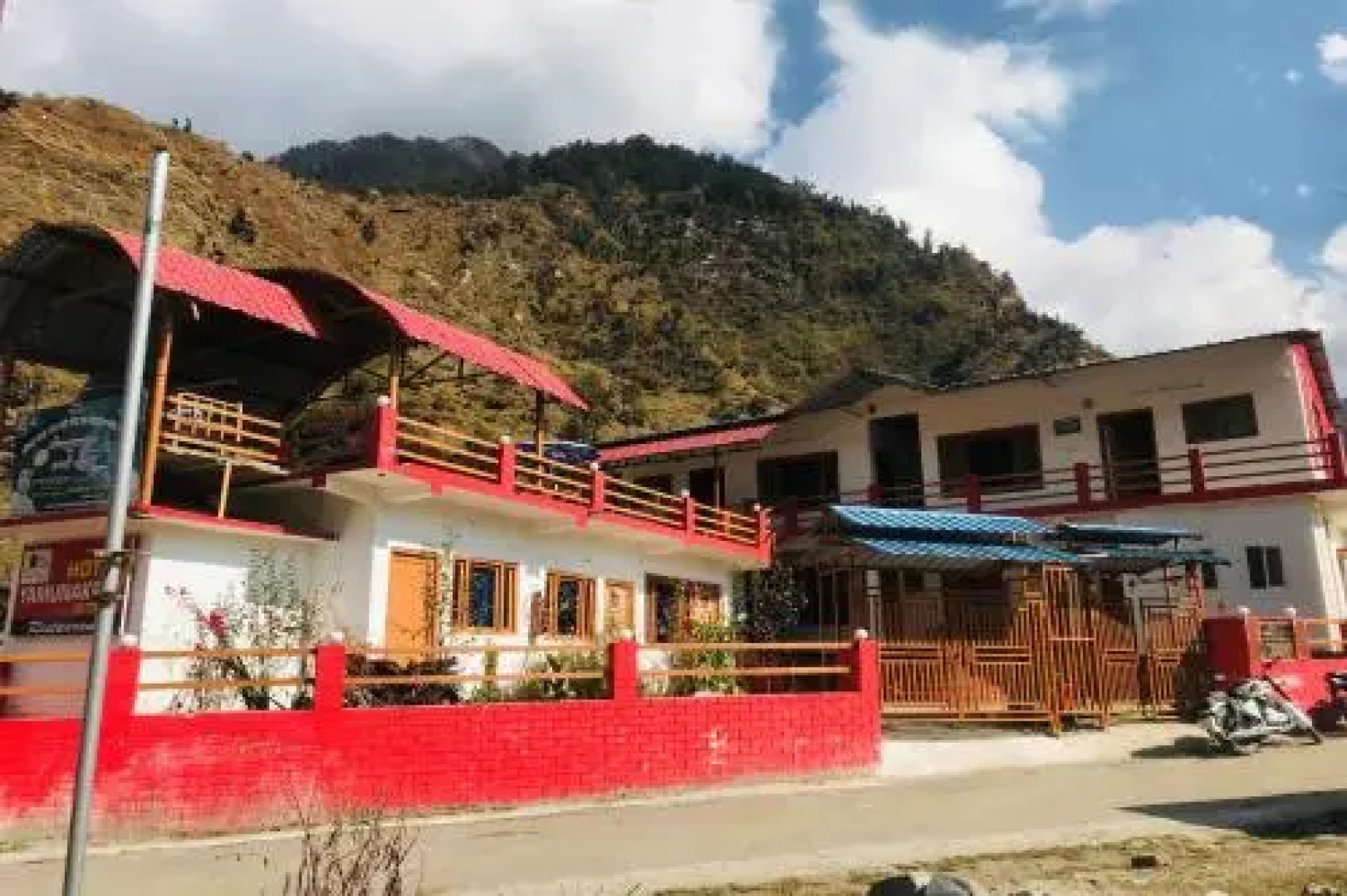 OYO 23135 Yamuna Kriti Cottages Yamunotri