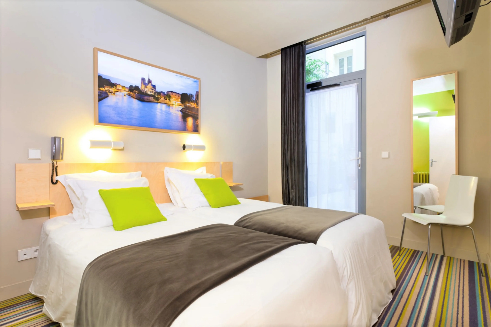 Hotel Glasgow Monceau Paris by Patrick Hayat