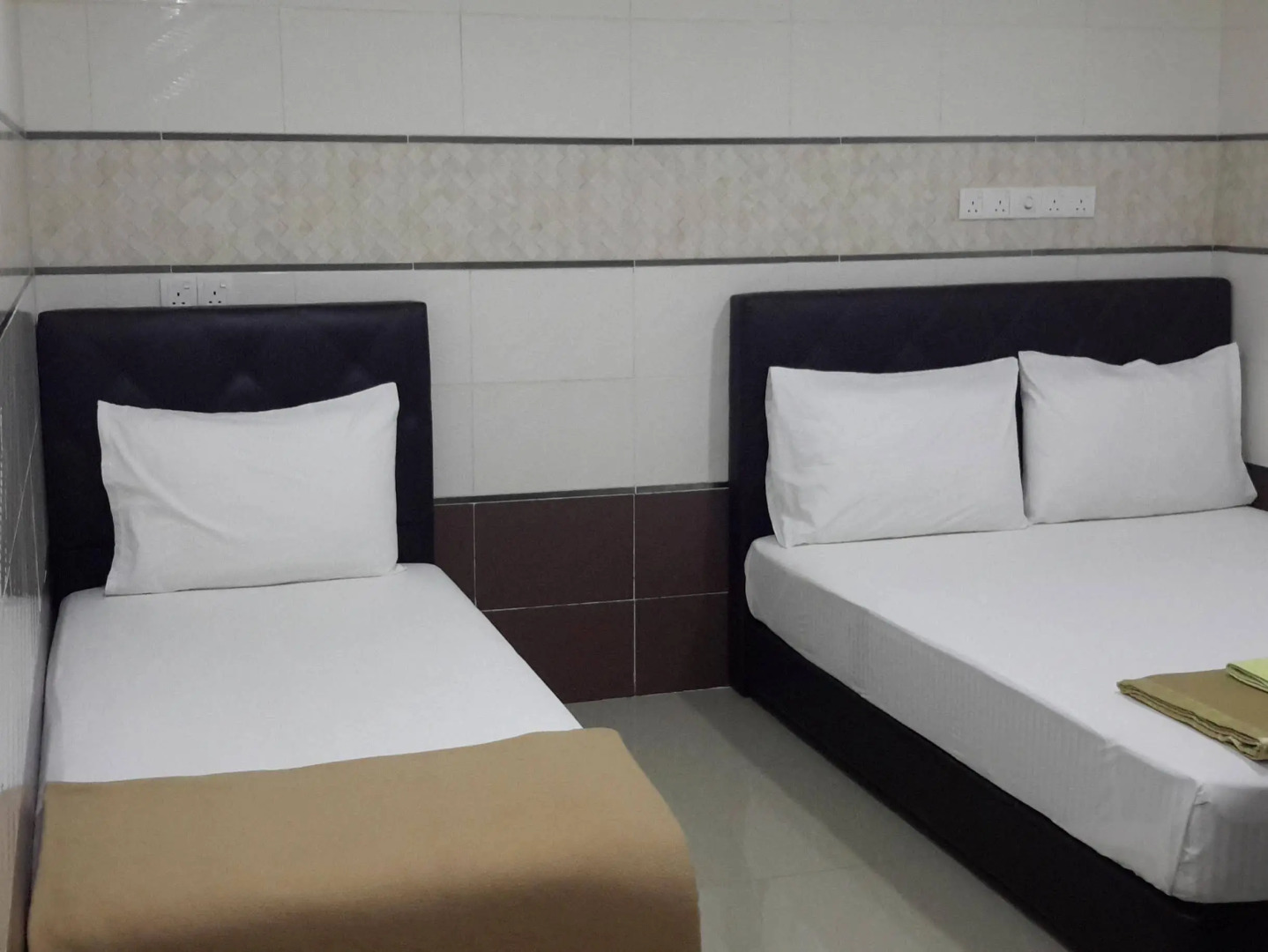 Bukit Beruntung Business Hotel