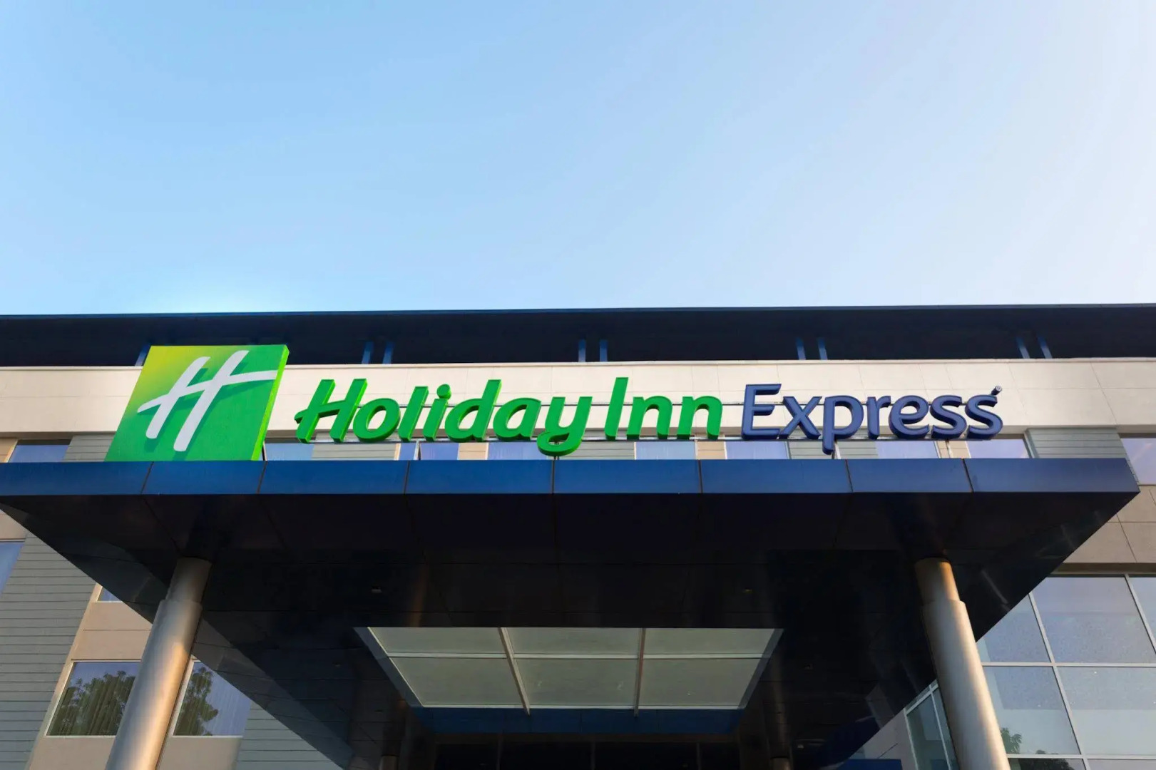 Holiday Inn Express Chennai Mahindra World City