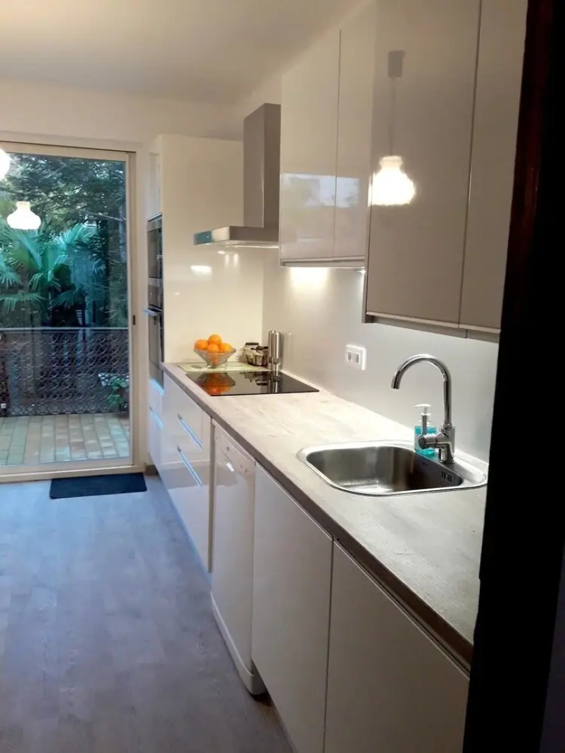 House With 2 Bedrooms In Sainte-marie, With Enclosed Garden - 150 M Fr