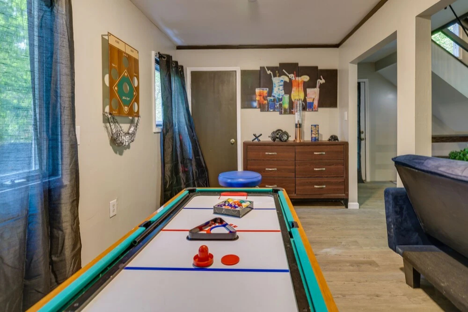 Pet-friendly Tobyhanna Retreat w/ Deck & Playset!