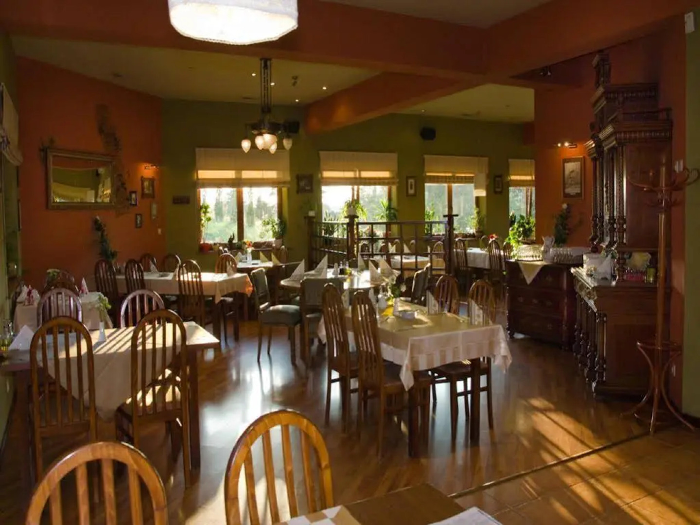 Отель Hotel i Restauracja Kochanów