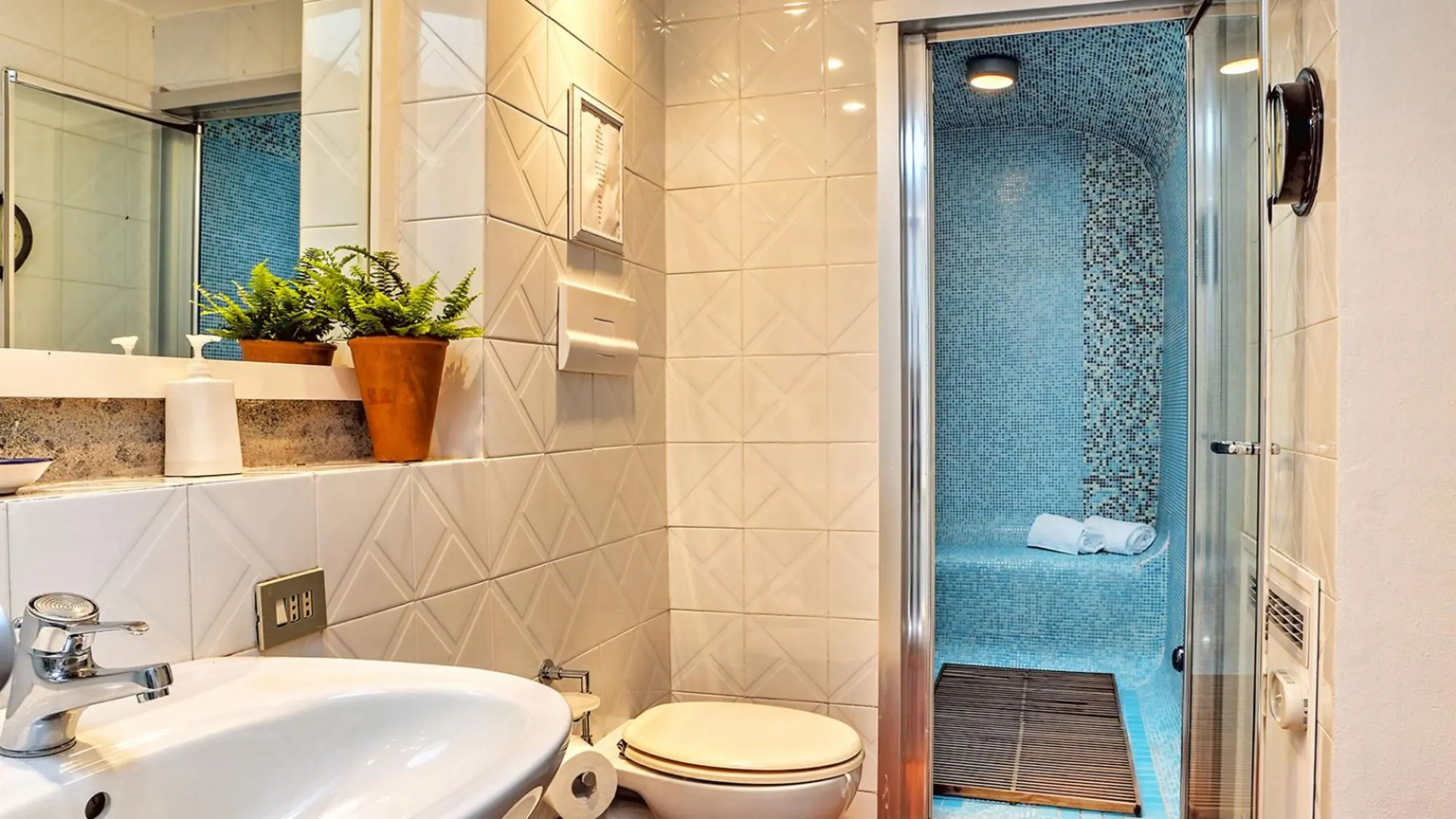 Rm-c767-gmat0at - Lanuvium 10