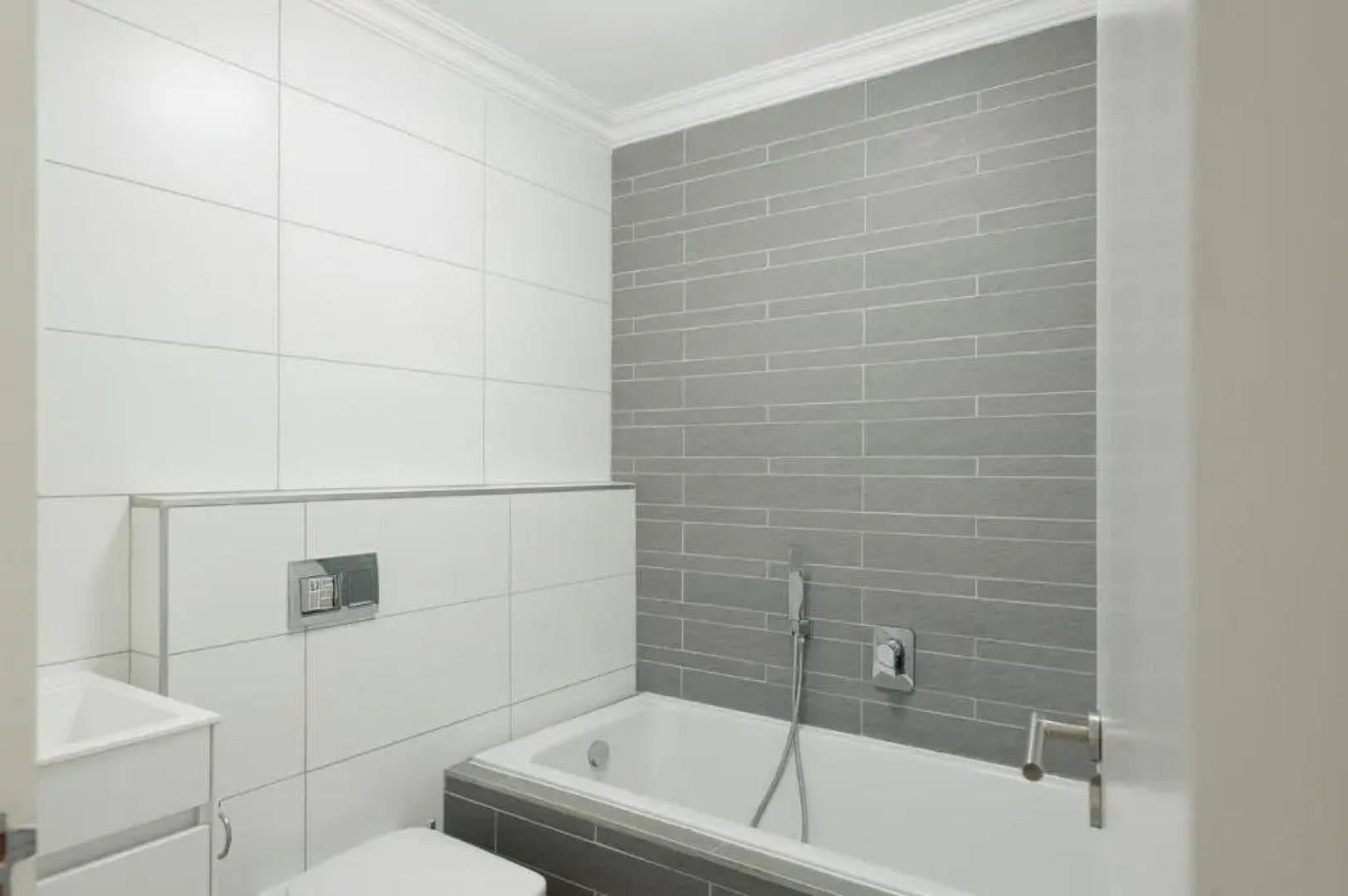 Chakas Cove 8 - LOAD SHED FREE