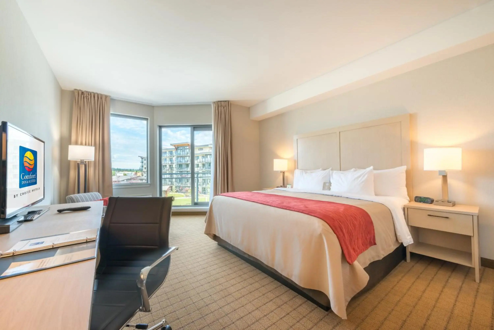 Comfort Inn & Suites