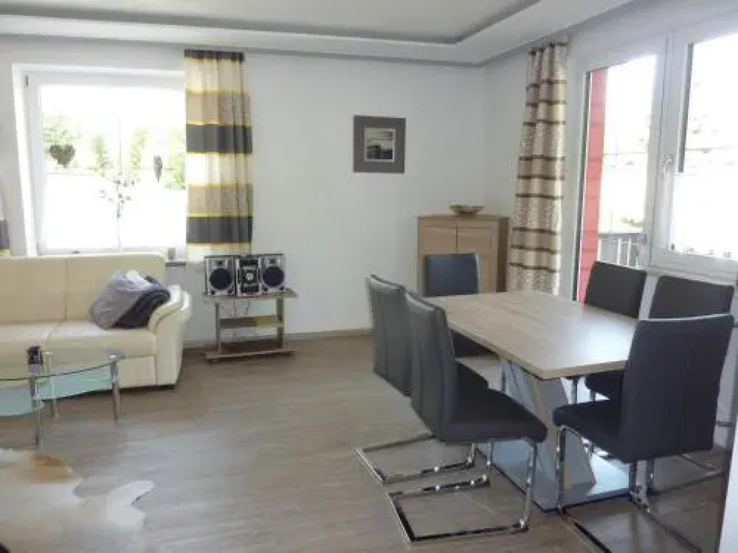 Ferienwohnung Blick auf die Buchensteinerwand