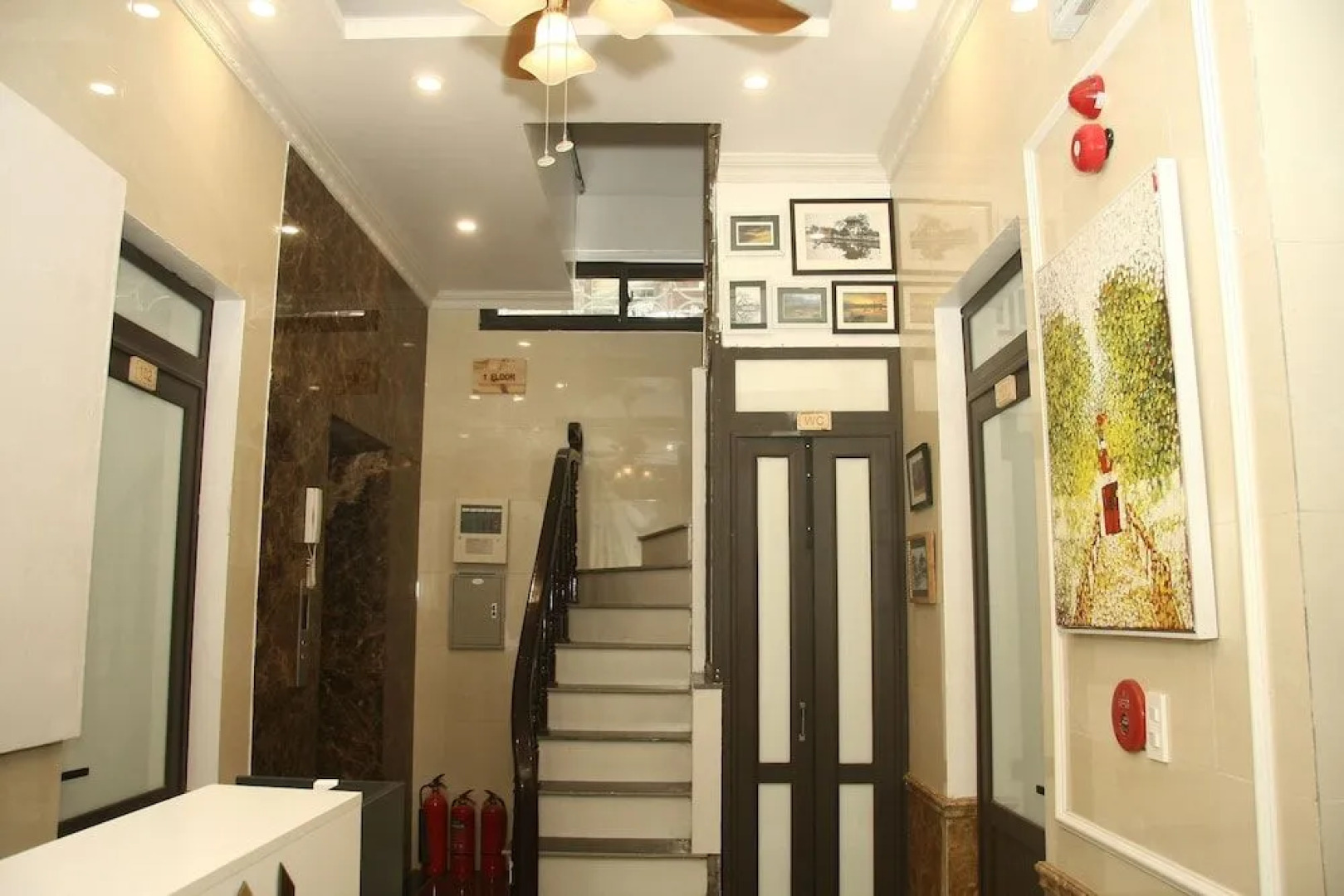 Old Quarter Hotel 1961