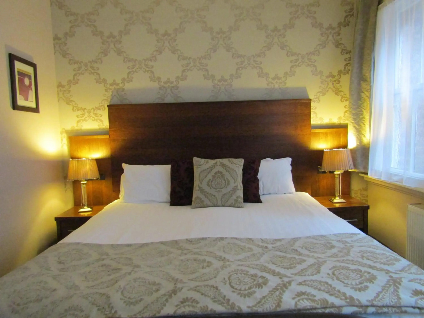 Duke Of Edinburgh Hotel