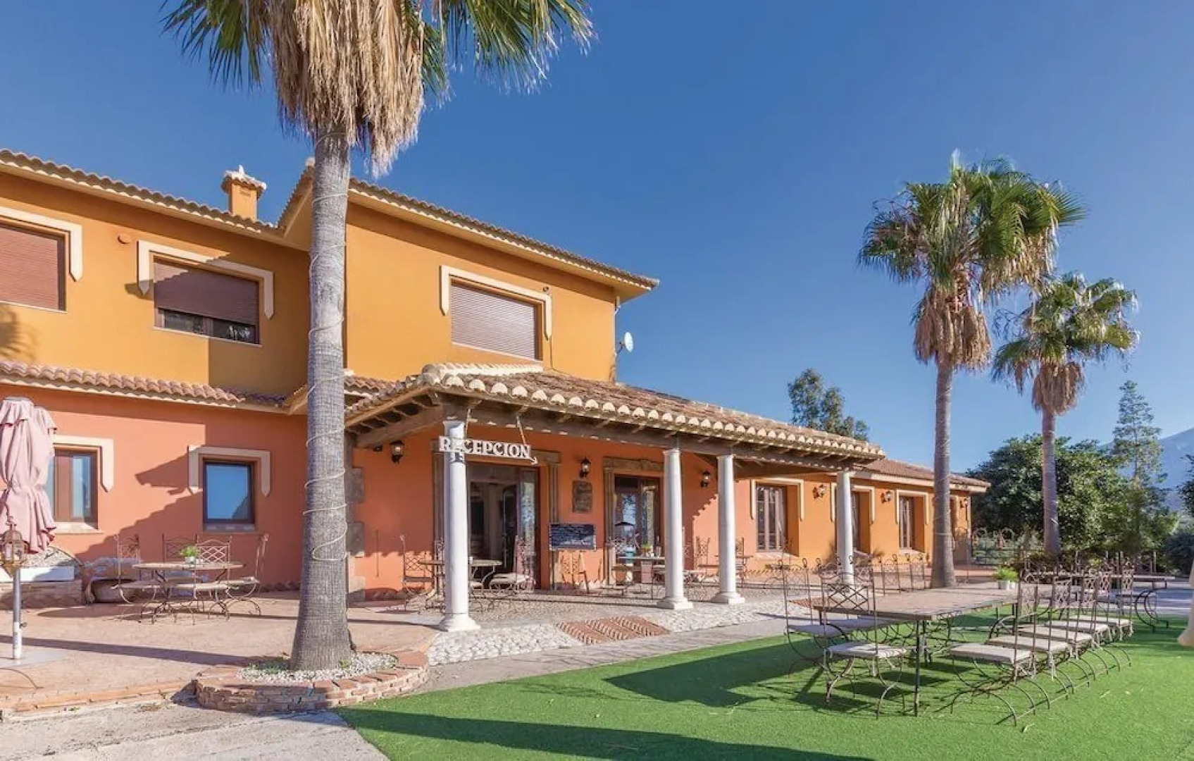 Complejo Turístico Rural Las Mayoralas