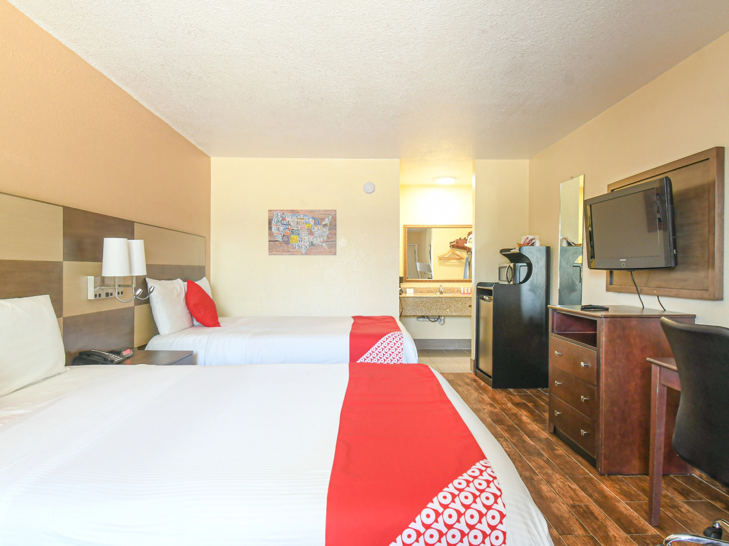 OYO Hotel Shenandoah Woodlands Mall