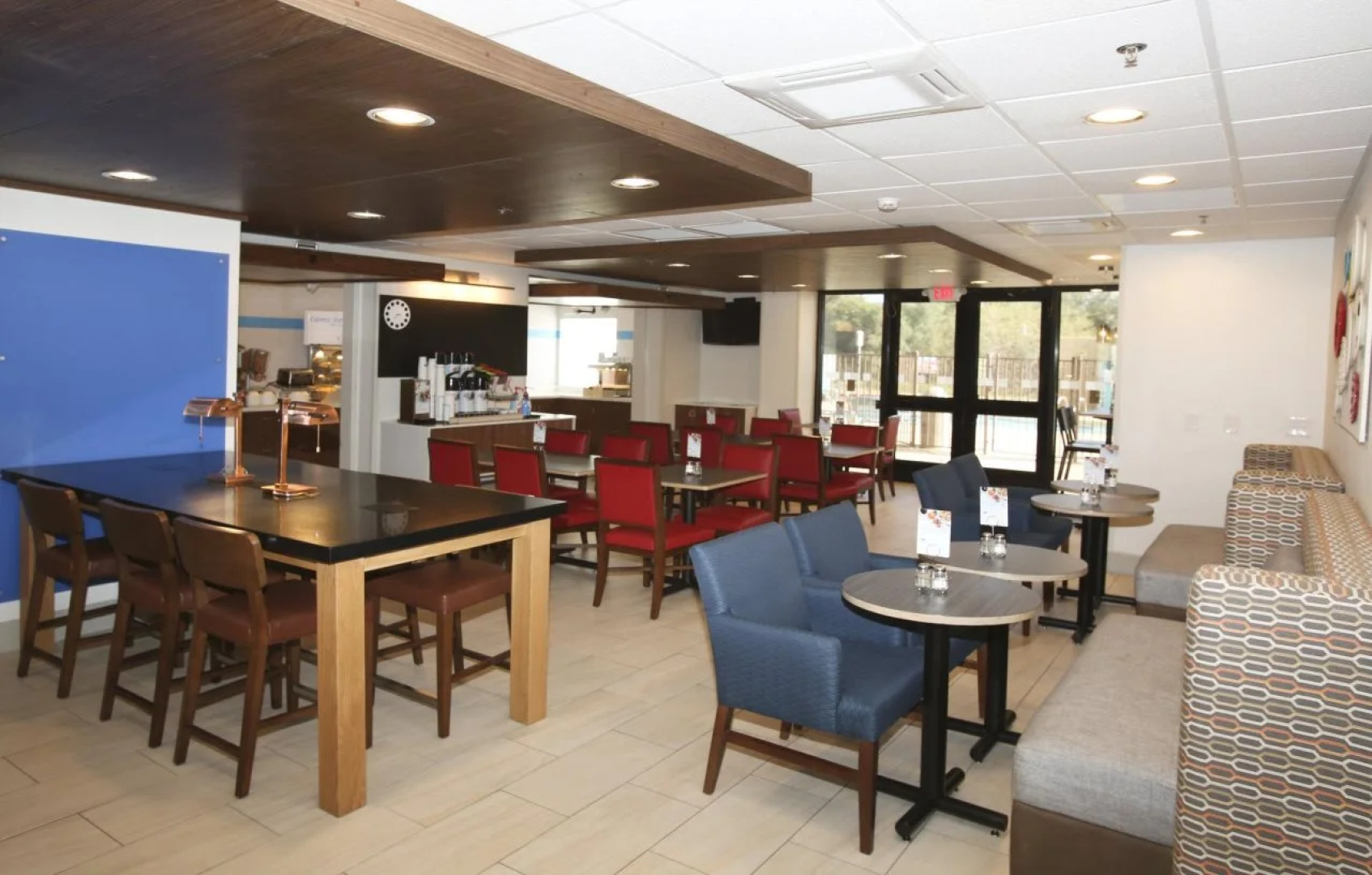 Holiday Inn Express Hotel & Suites Phoenix-Airport by IHG