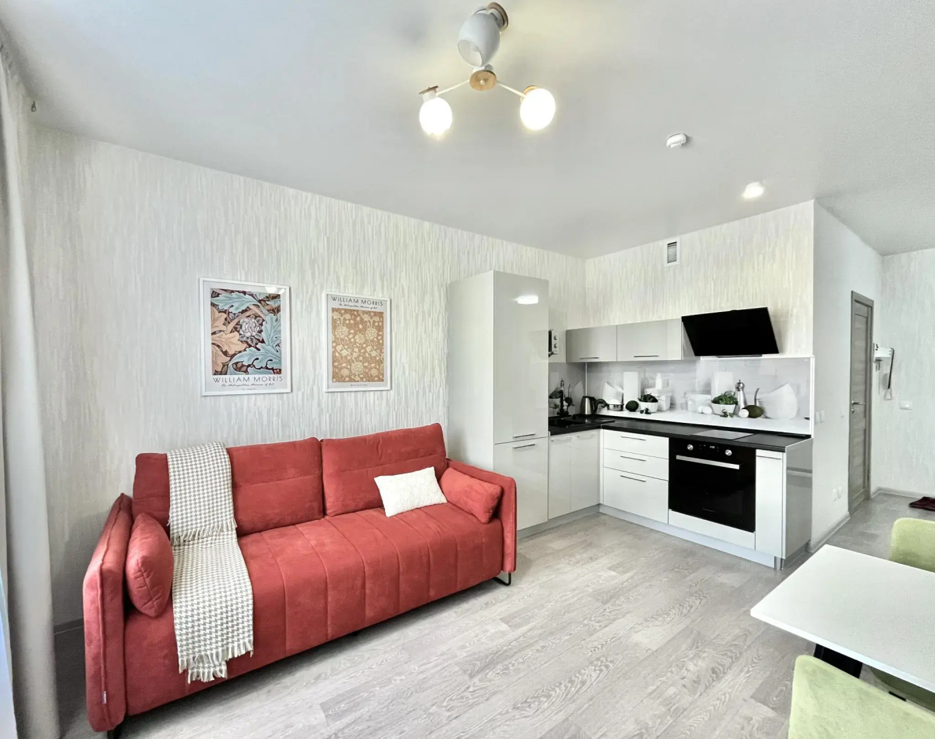 Премьер Апарт на Сапфирной 15