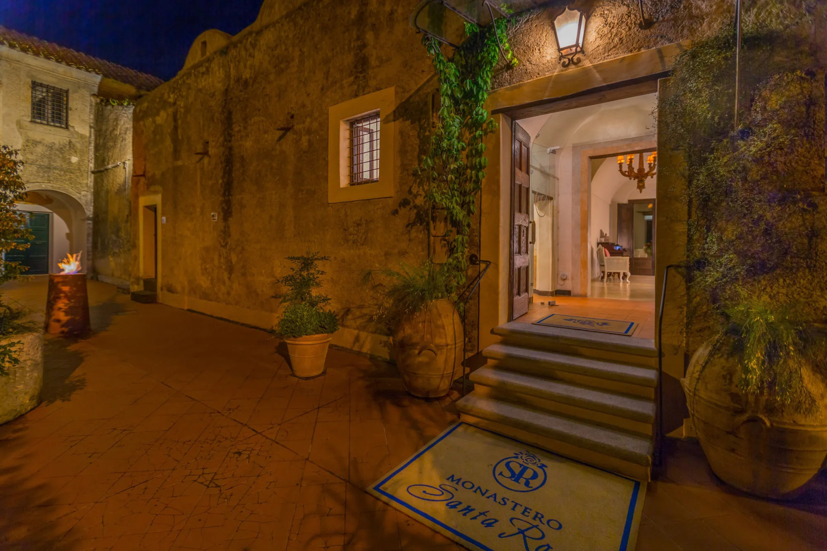 Monastero Santa Rosa Hotel & Spa