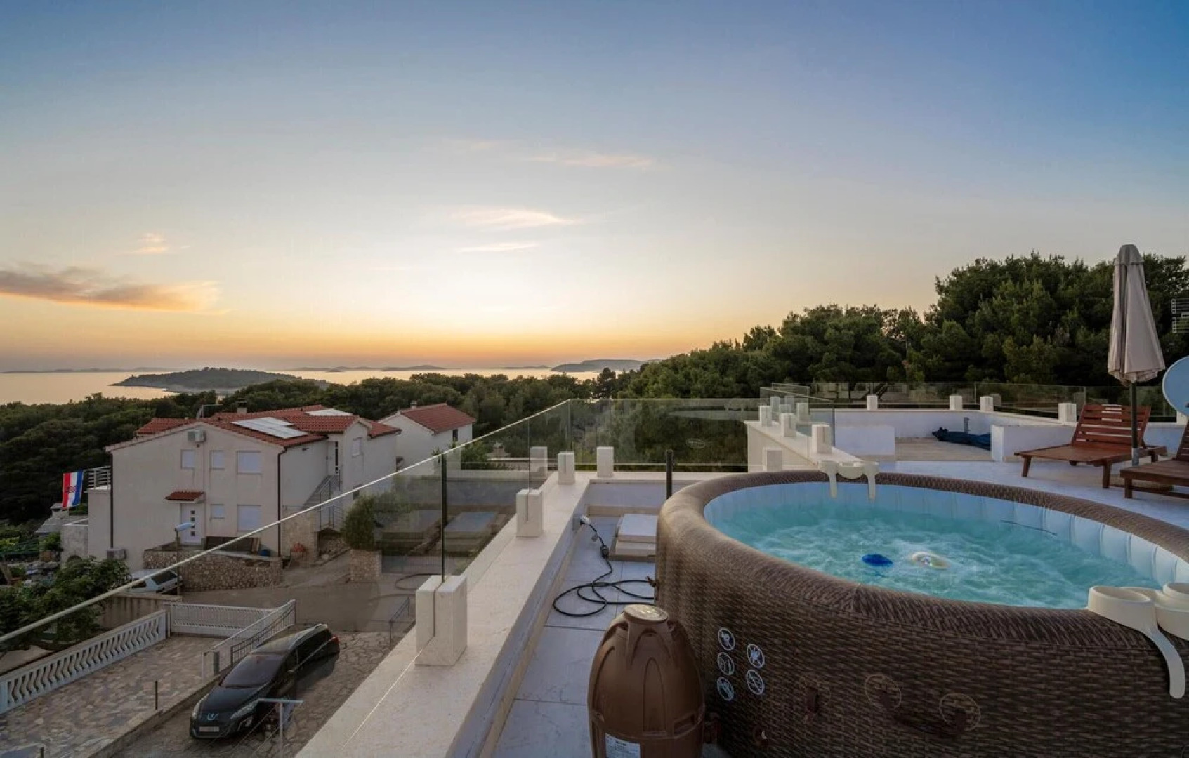 Stunning Home in Primosten With Jacuzzi, 4 Bedrooms and Wifi
