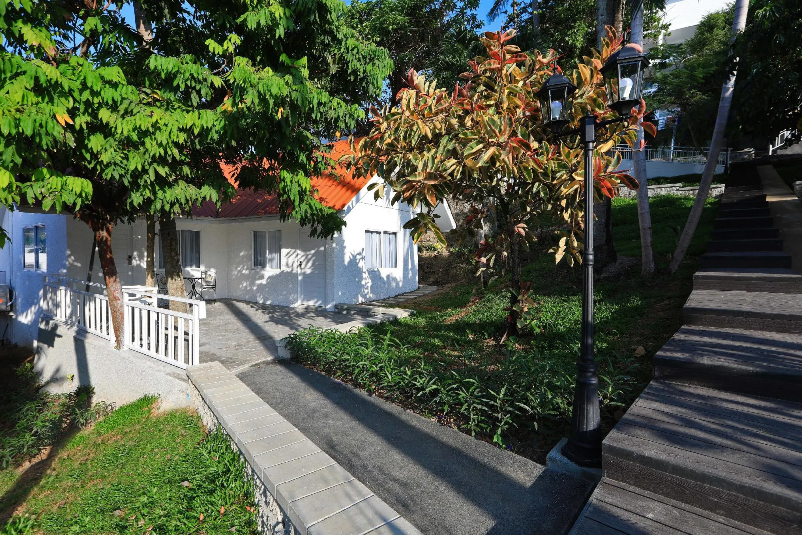 Kata White Villas