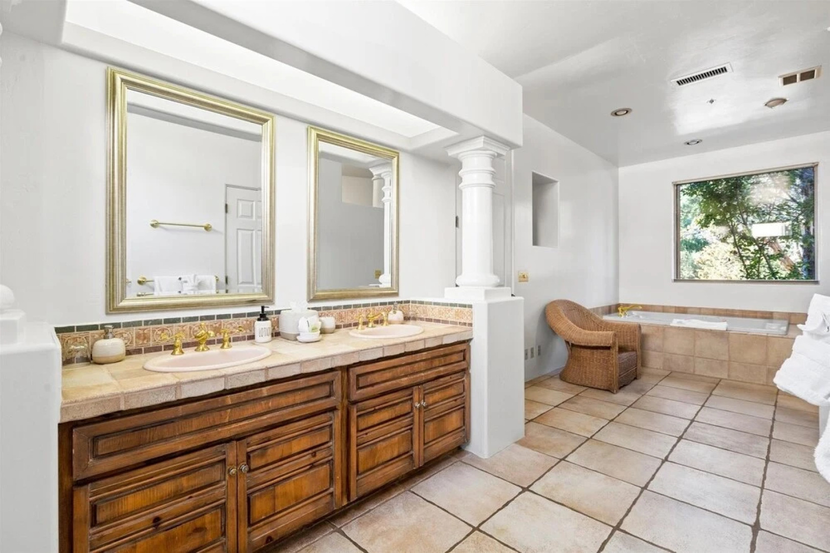 Adobe Village Villa With Private Patio - Sunset 1 Bedroom Villa by RedAwning