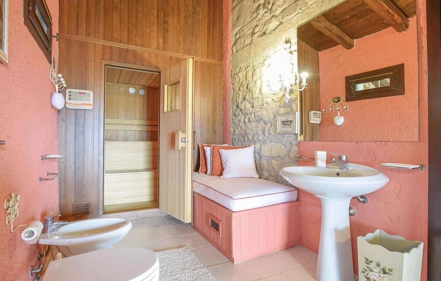 Stunning Home in Tarzo With 2 Bedrooms, Sauna and Wifi