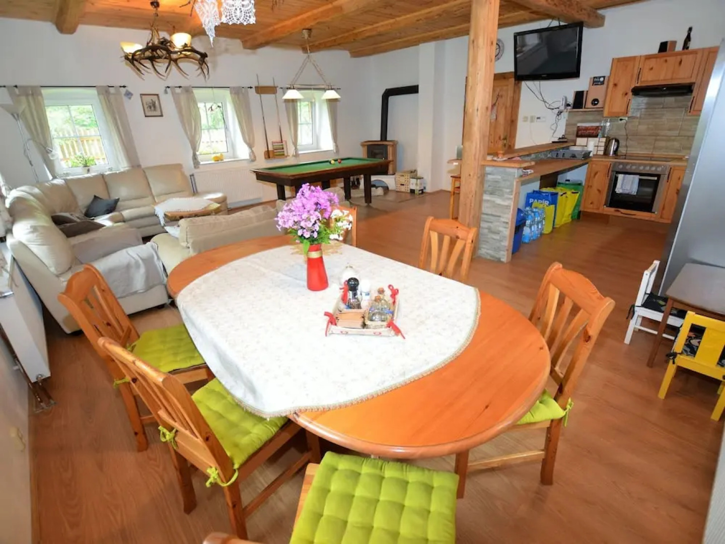 Comfortable Holiday Home With Sauna and Billiards, Near the Slopes