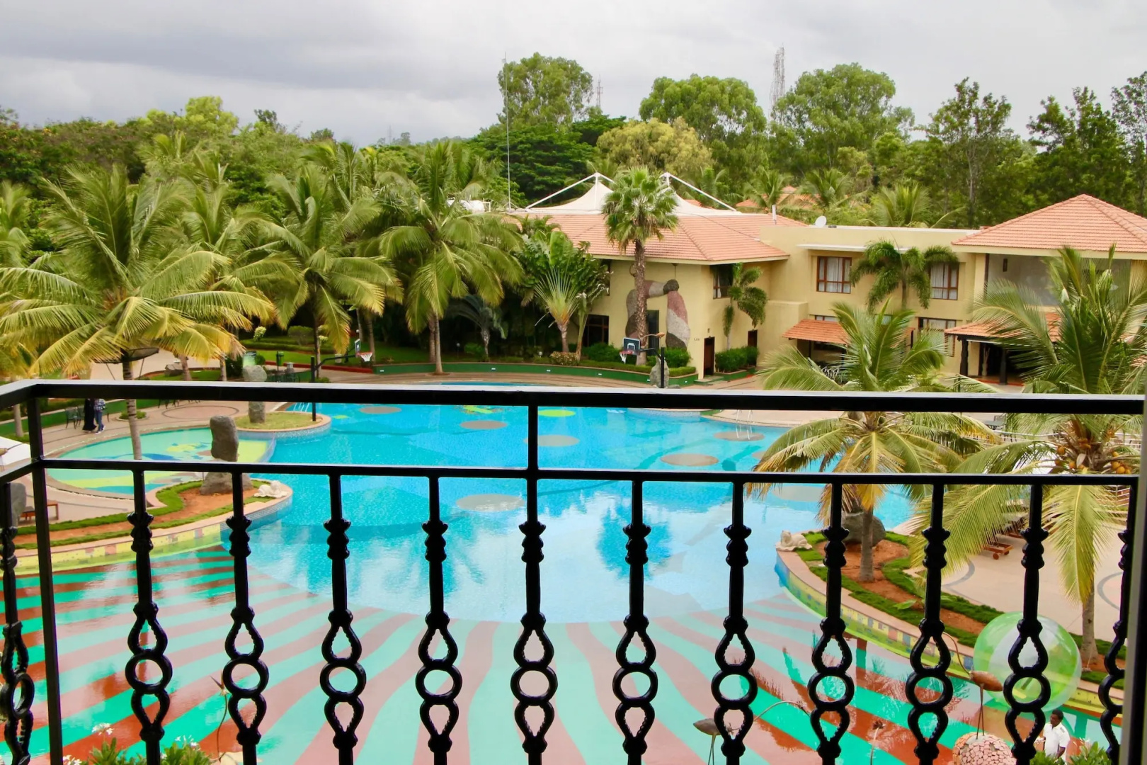 Silent Shores Resort & Spa