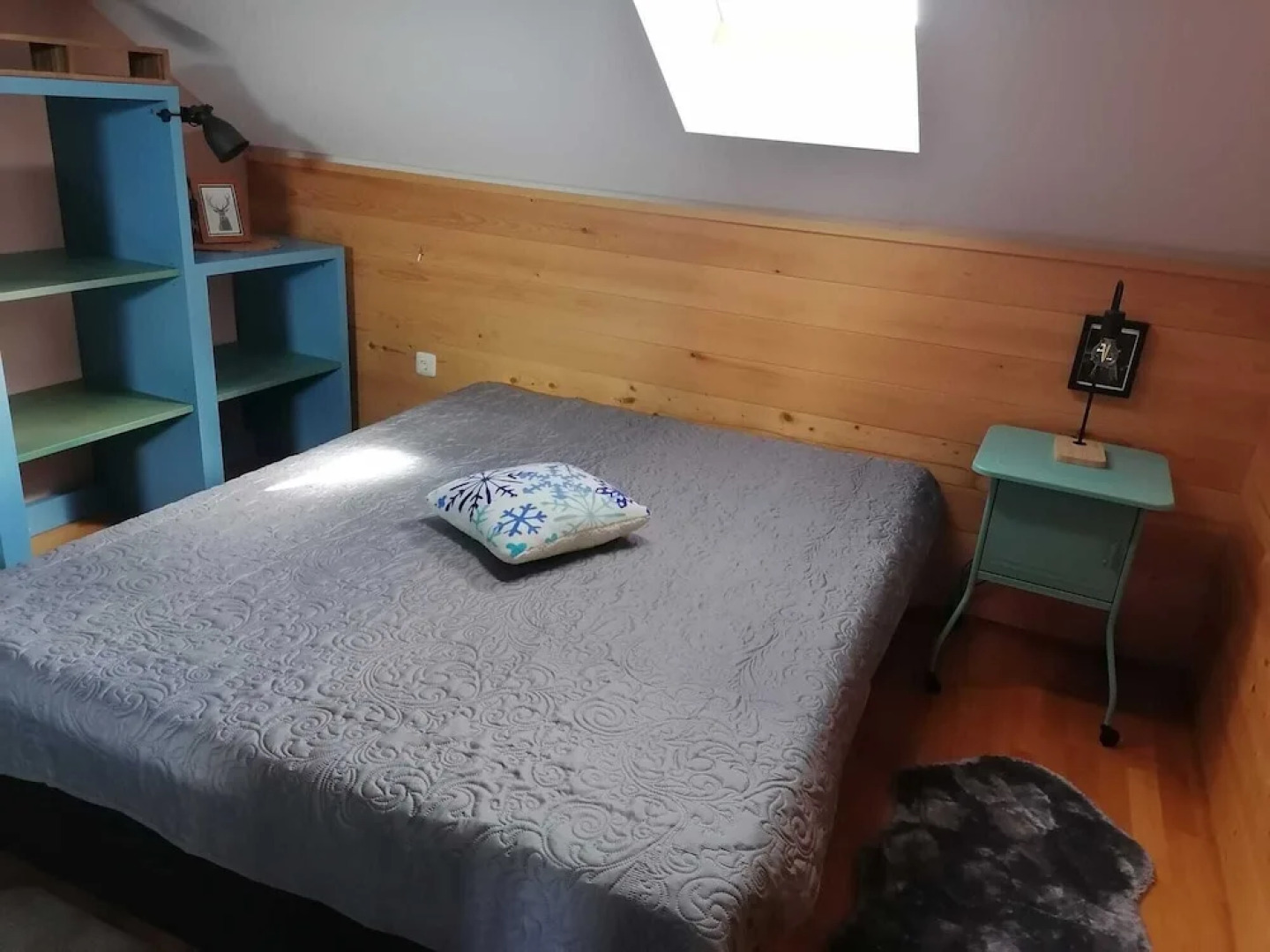 Apartment Sleeps 4 With Lake View