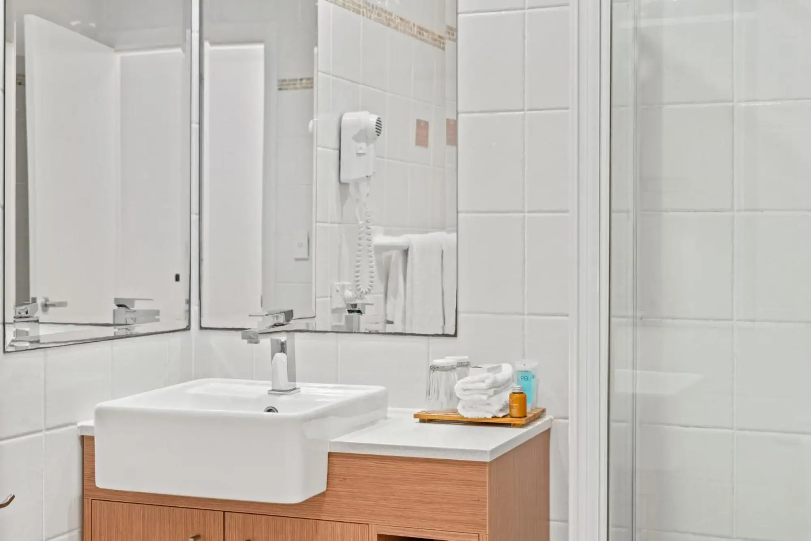 Terrigal Sails Serviced Apartments