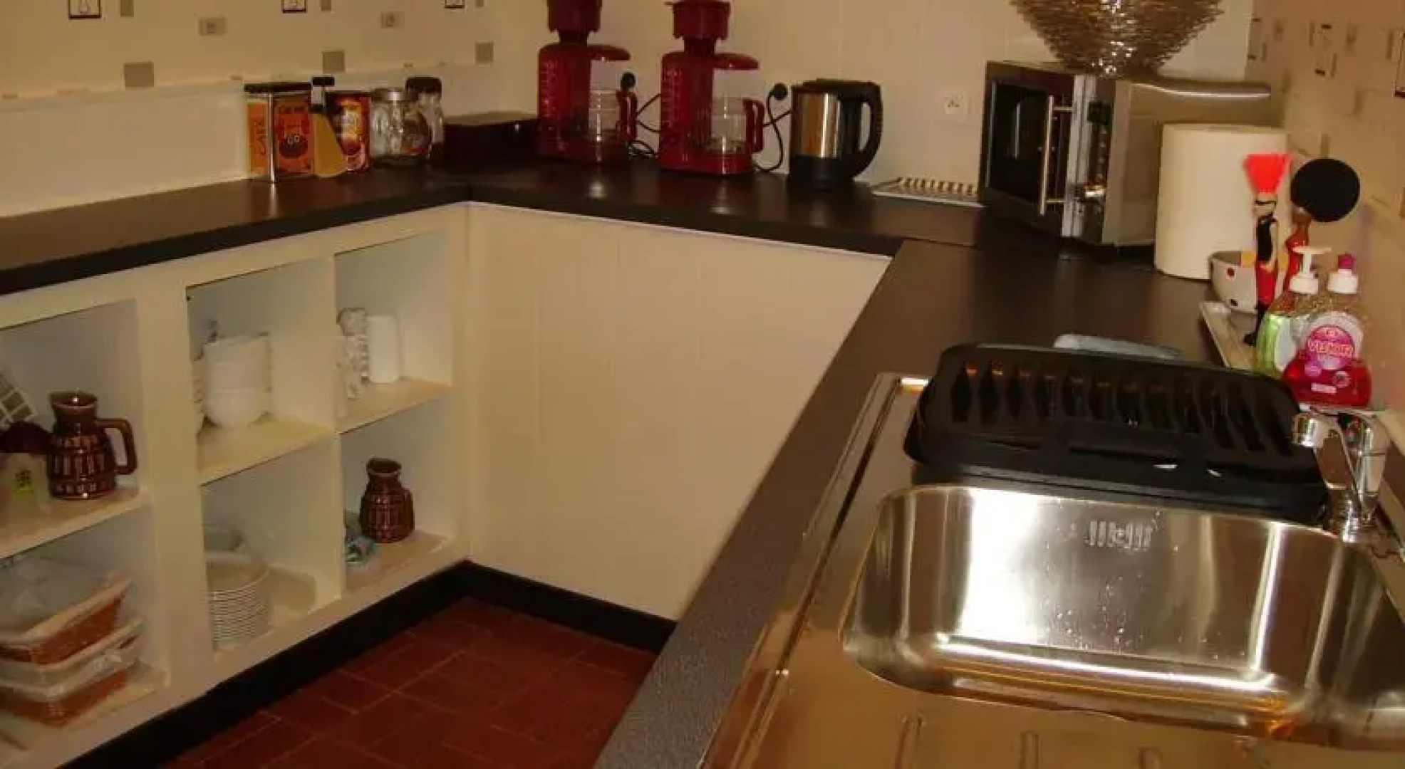 Le Petit Dragon Rouge