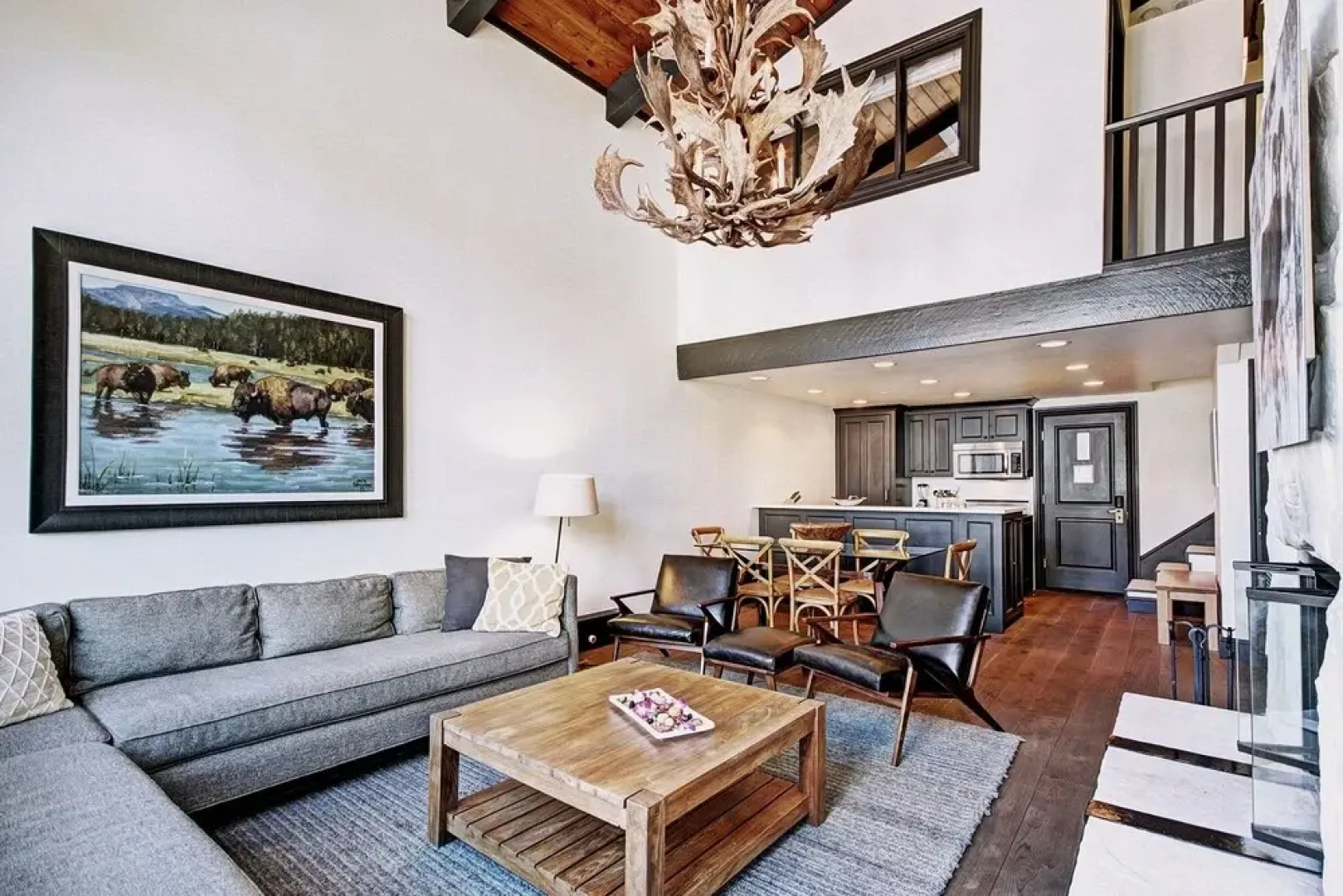 Lodge at Vail C360C