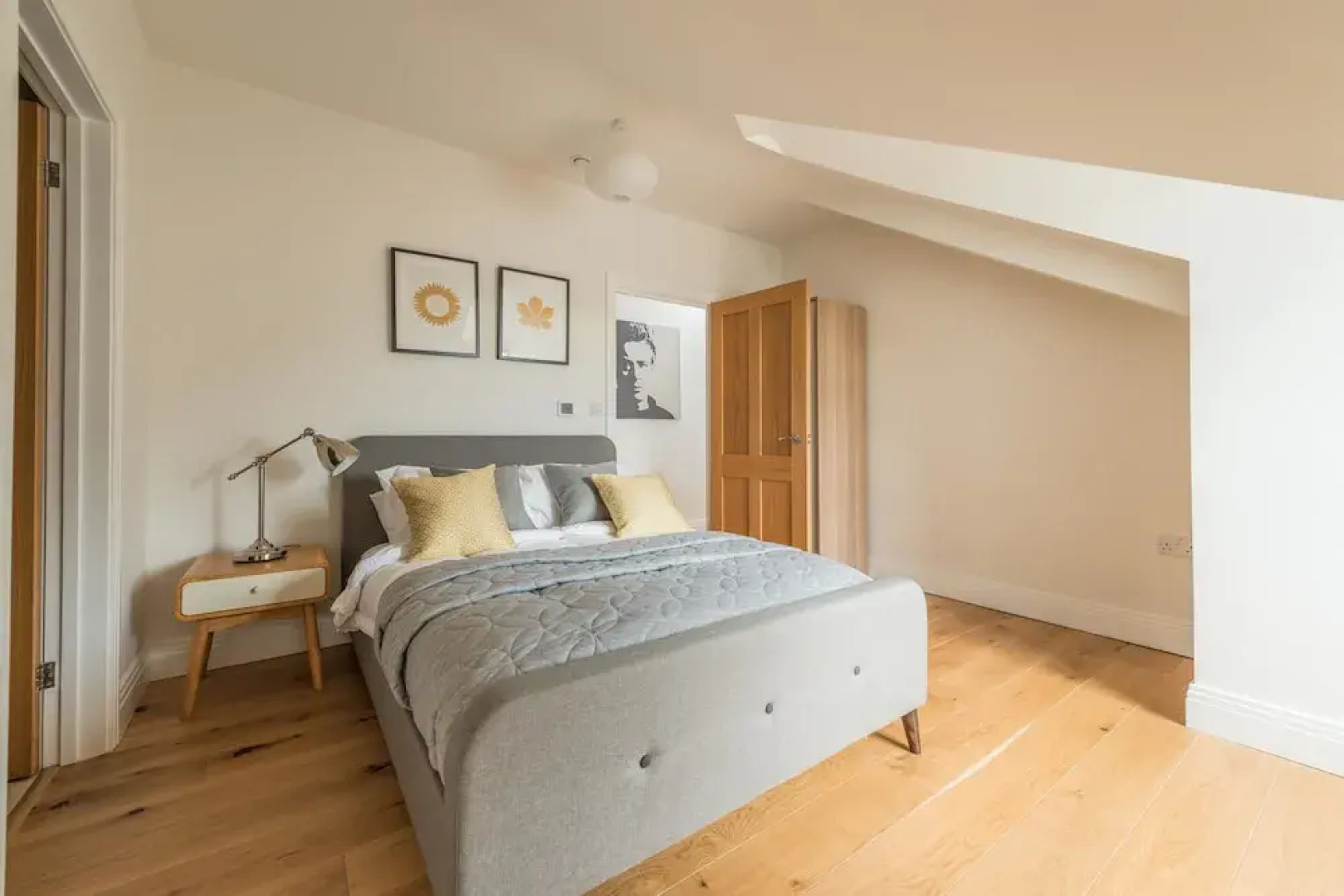 Hampden Apartments - The Elizabeth