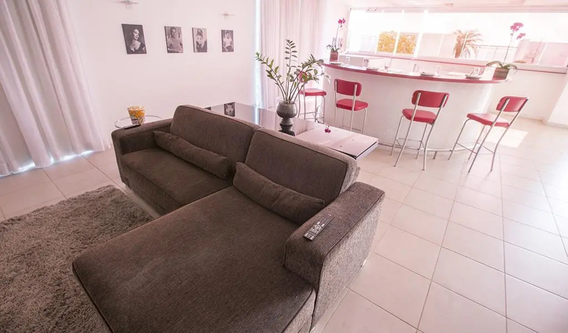 Biarritz Hplus Long Stay