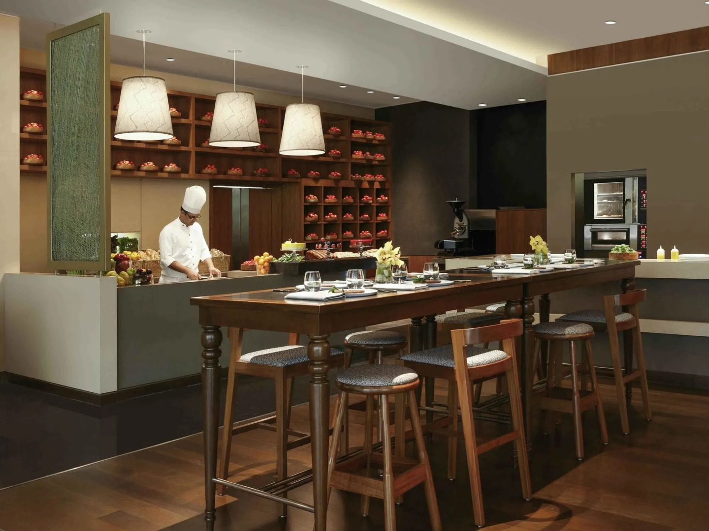 Pullman New Delhi Aerocity Hotel