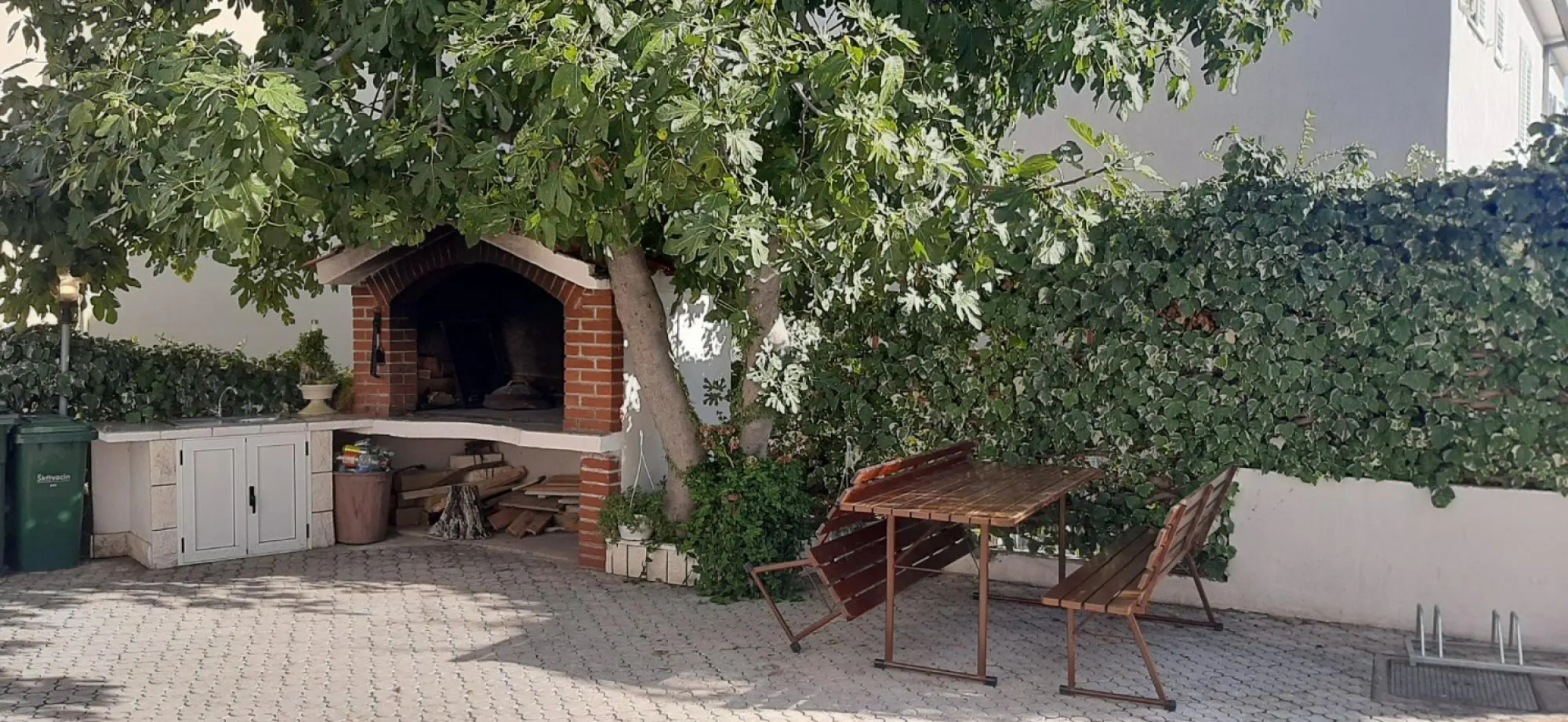 Lias - With Restaurant - A7a Drugi kat